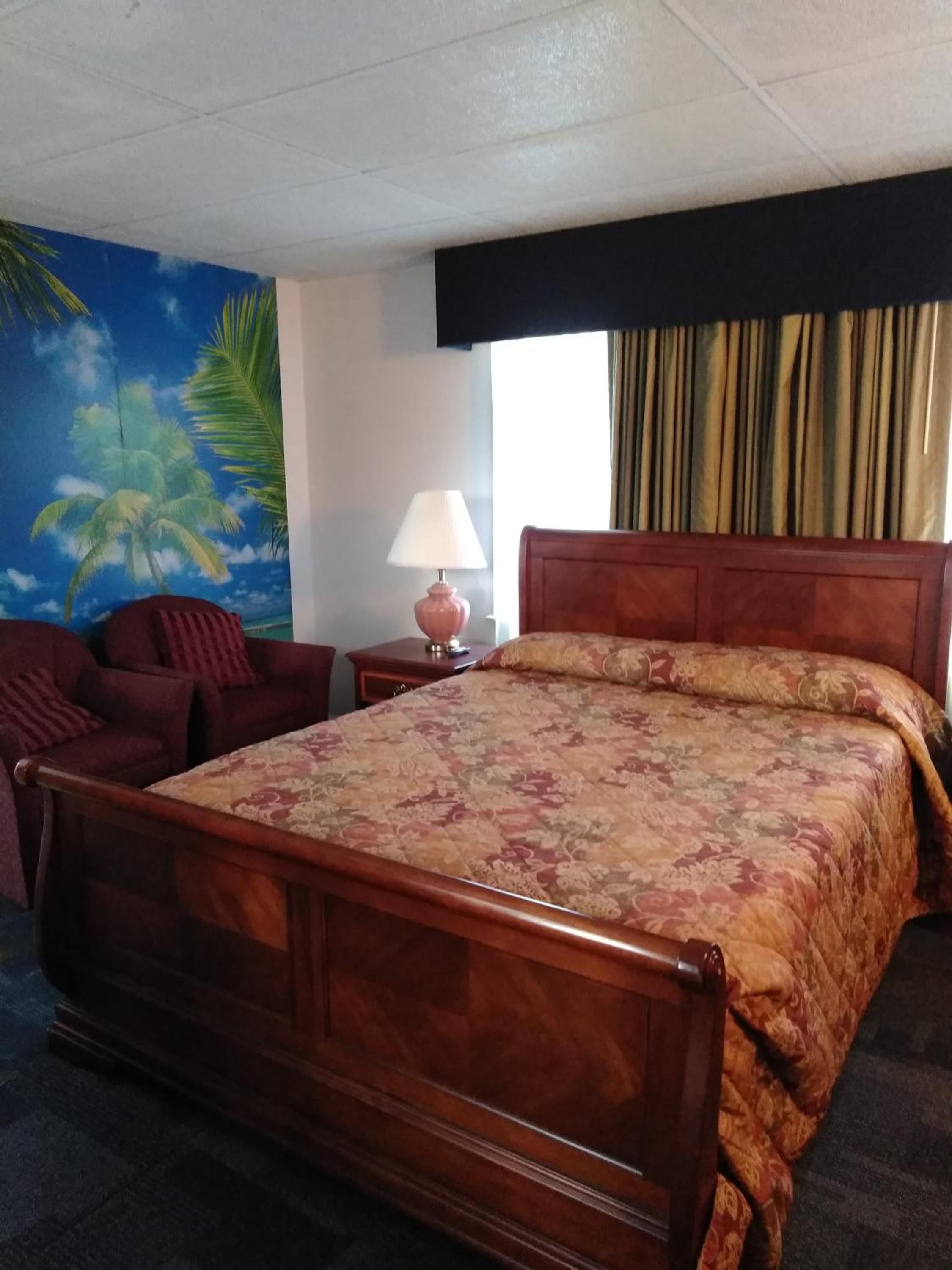 The Cardinal Inn