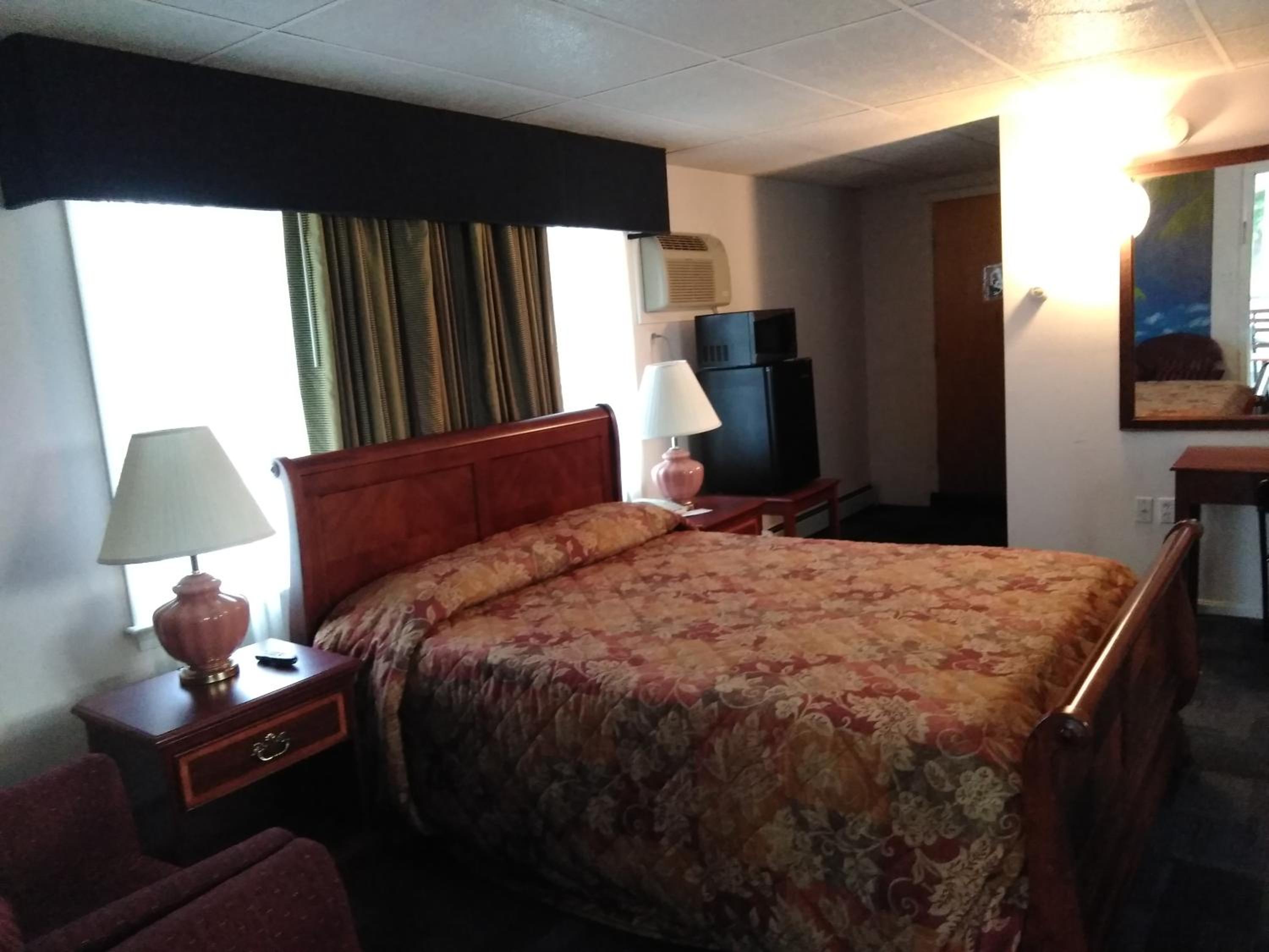 The Cardinal Inn
