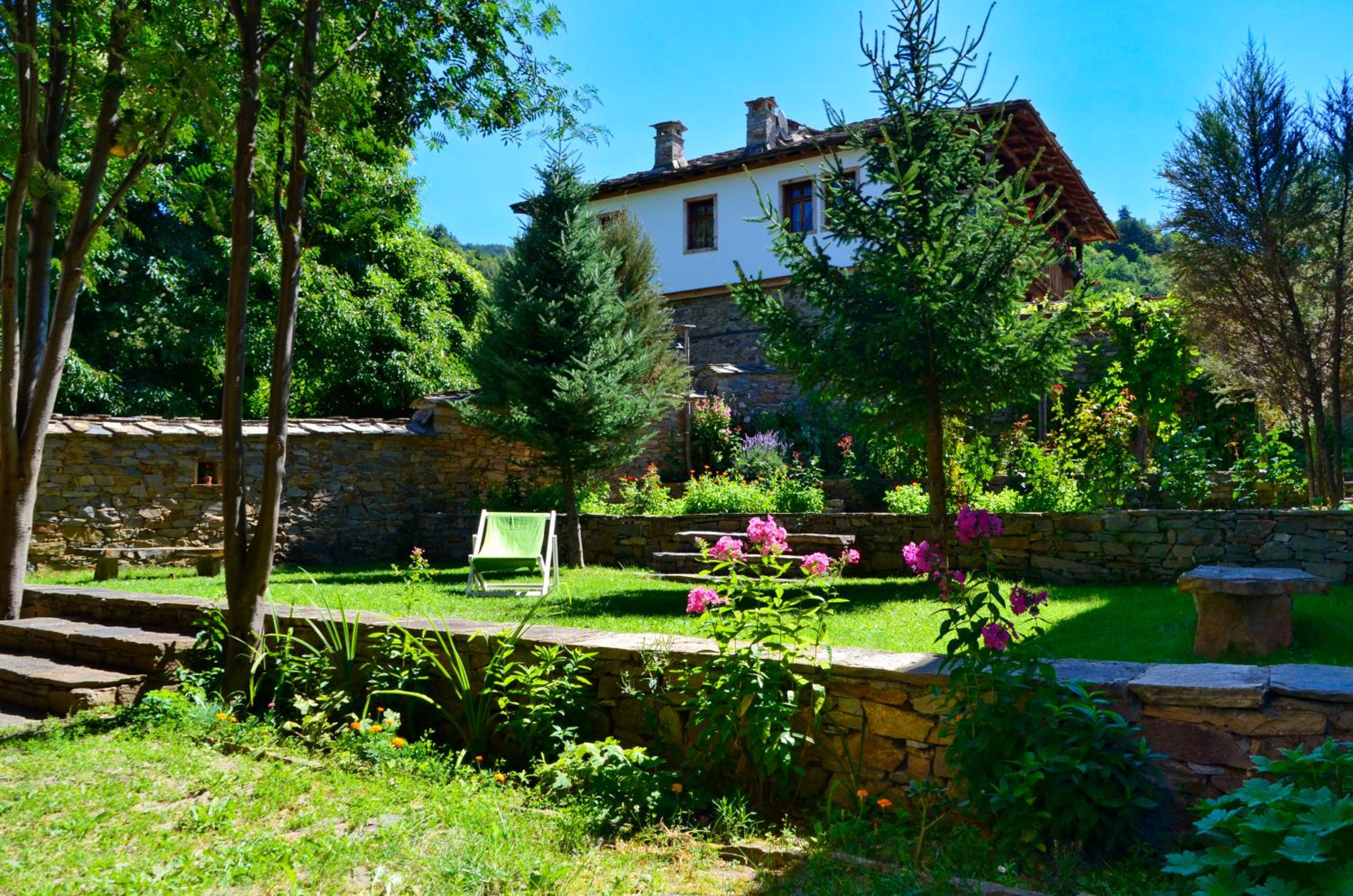 Kalinia Guesthouse B&B