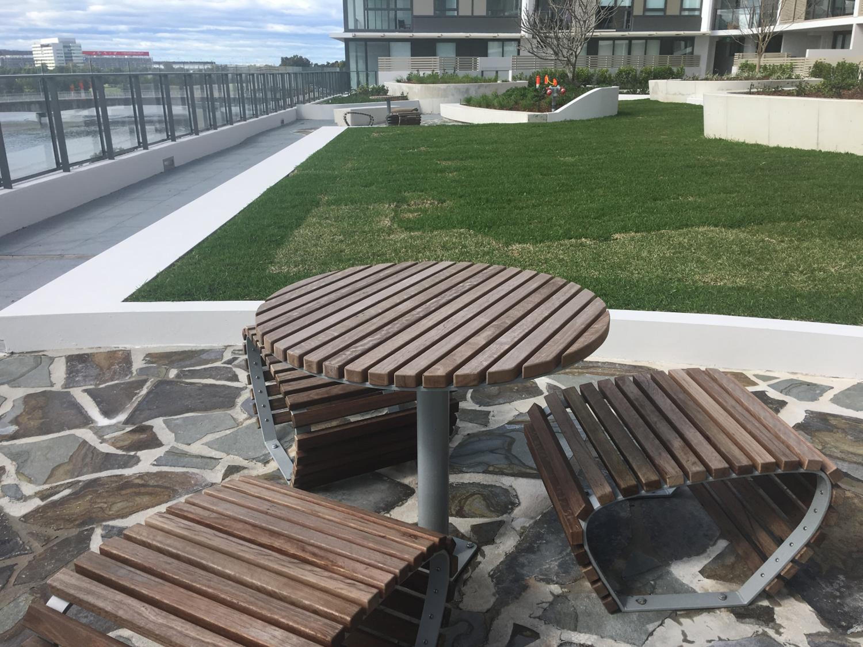 Panoramic views in luxurious brand new apartment