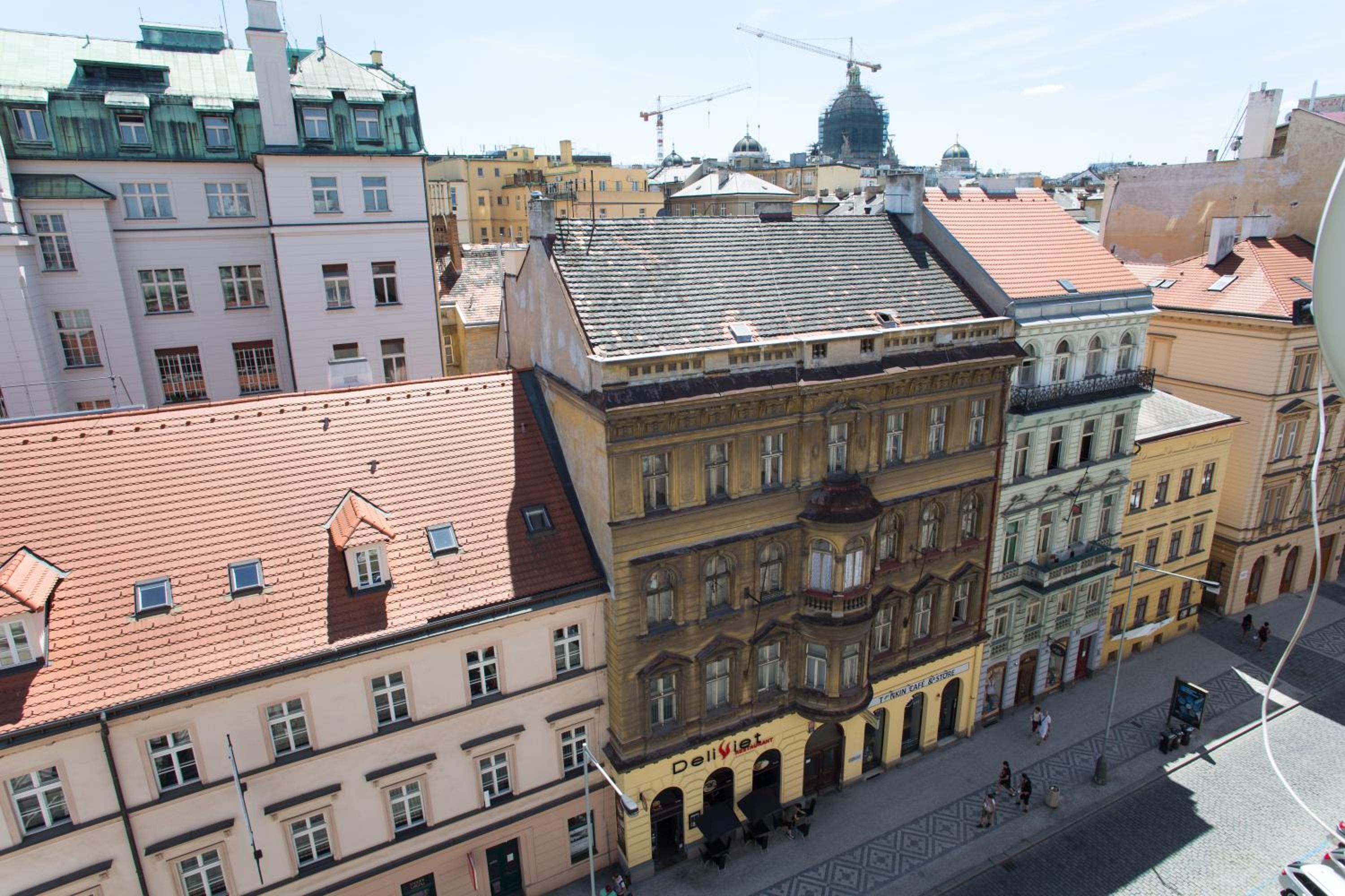 JT's Apartments Opletalova str.