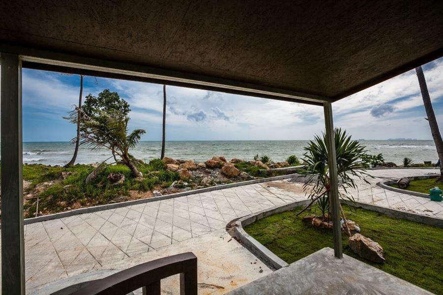 Lanta Corner Resort