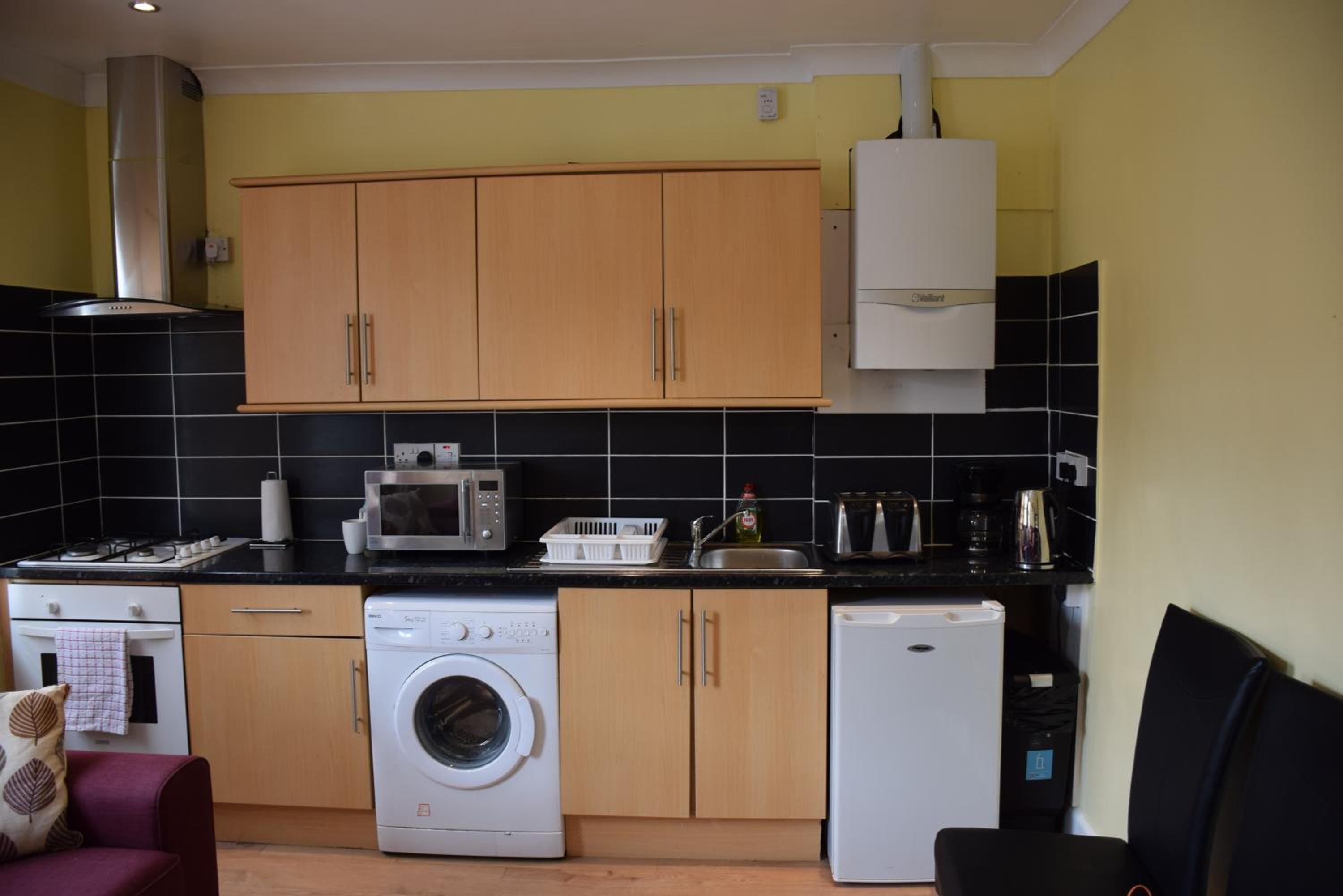 4 Bedroom Apartment & 2 Bedroom apartment