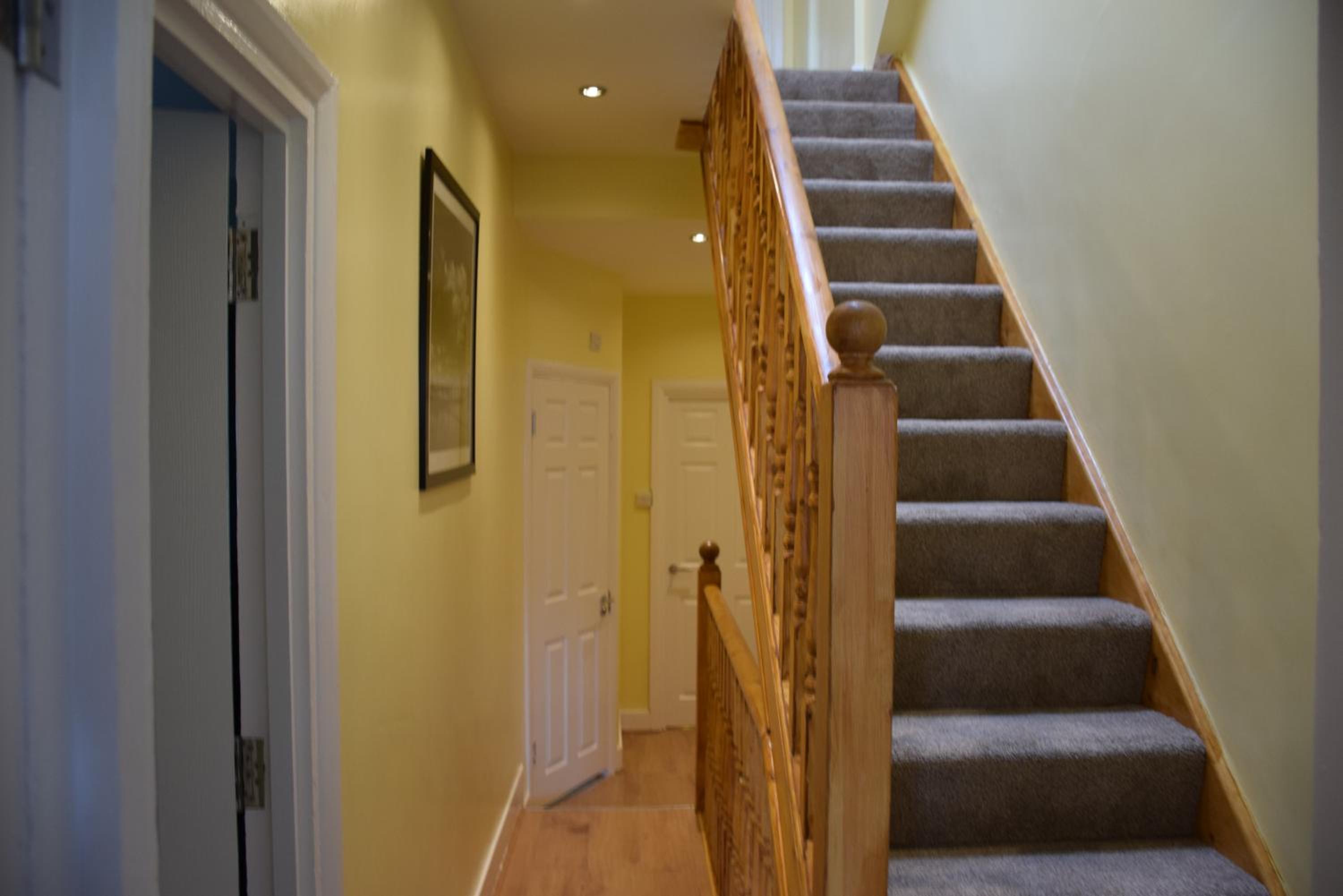 4 Bedroom Apartment & 2 Bedroom apartment