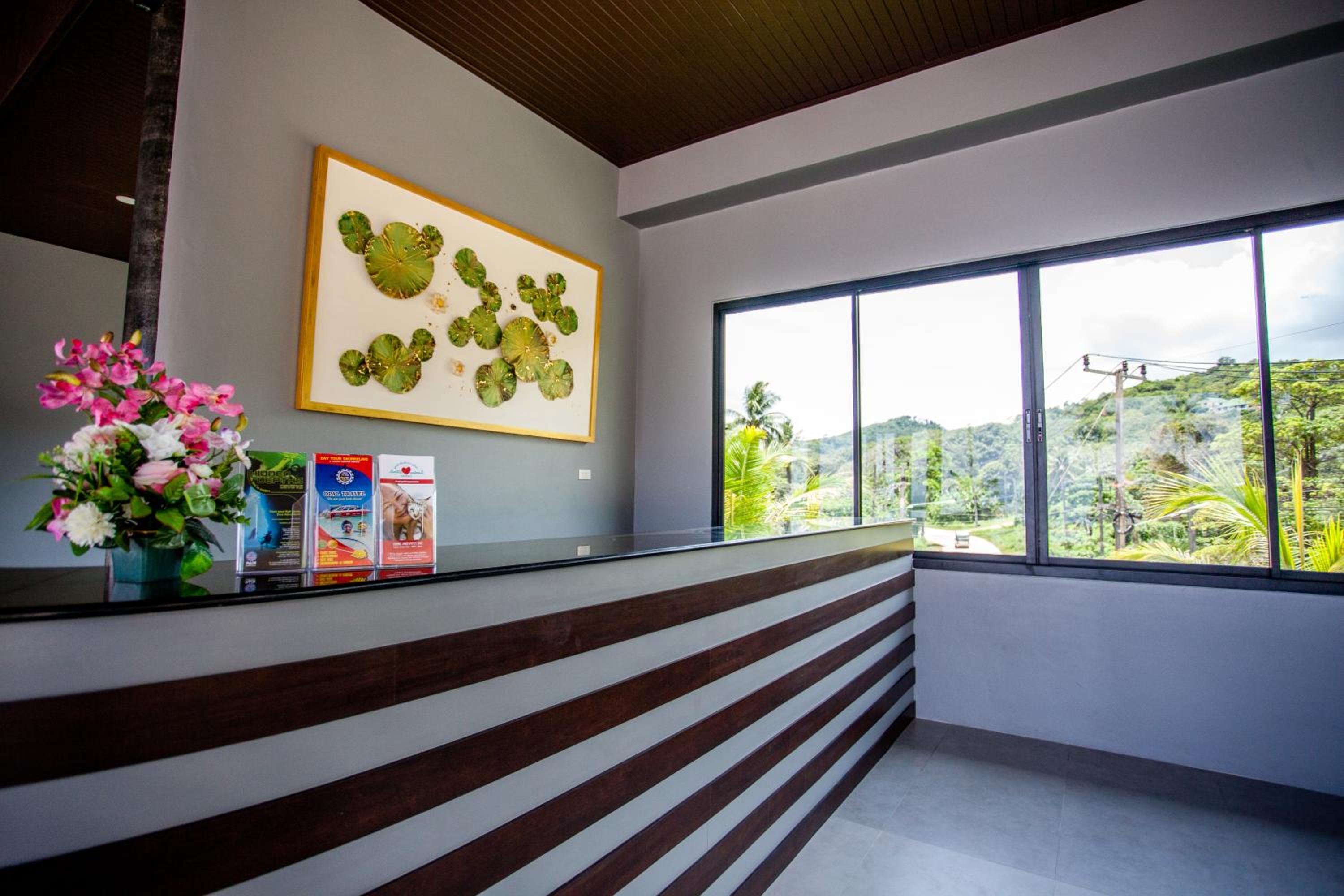 Lanta Corner Resort