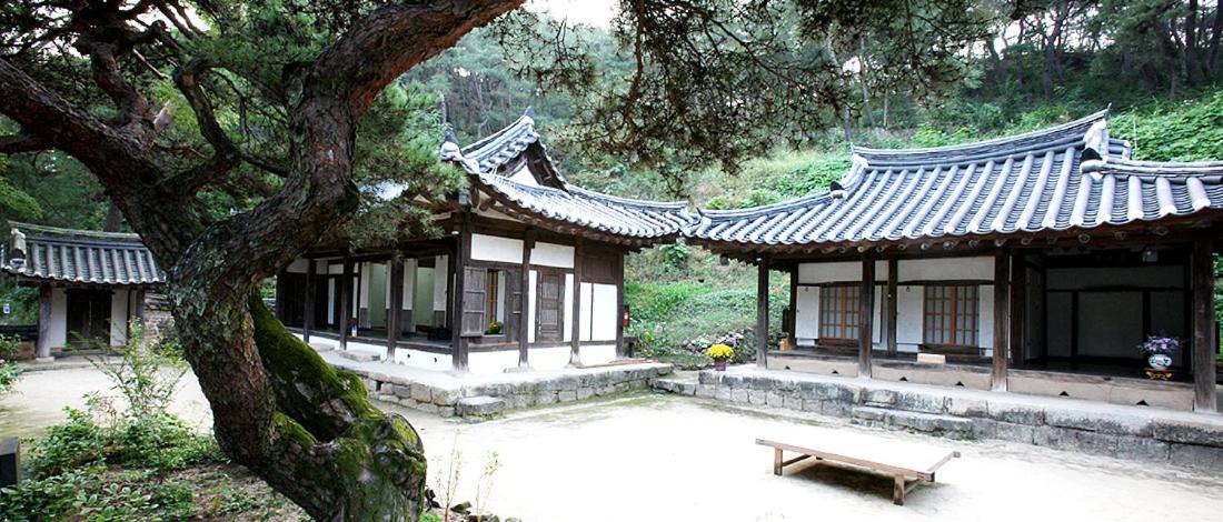 Okyeon Jeongsa