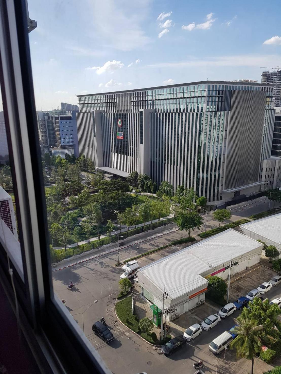 Hotel Smart Residence@Muengthongthani - Image 1