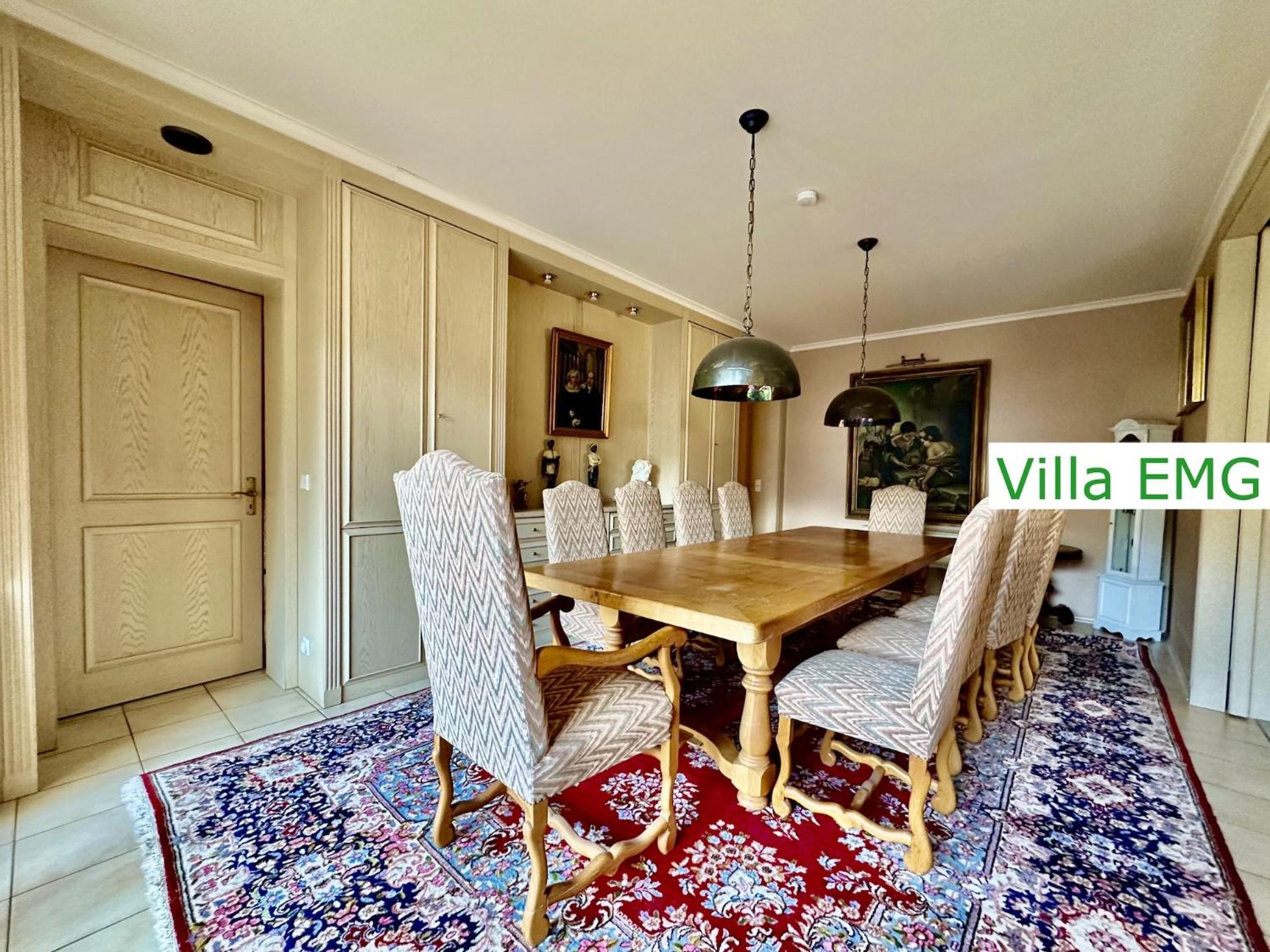 Luxus Ferienhaus Villa Gernsbach mit Sauna, Garten, Kamin bis 22 Personen