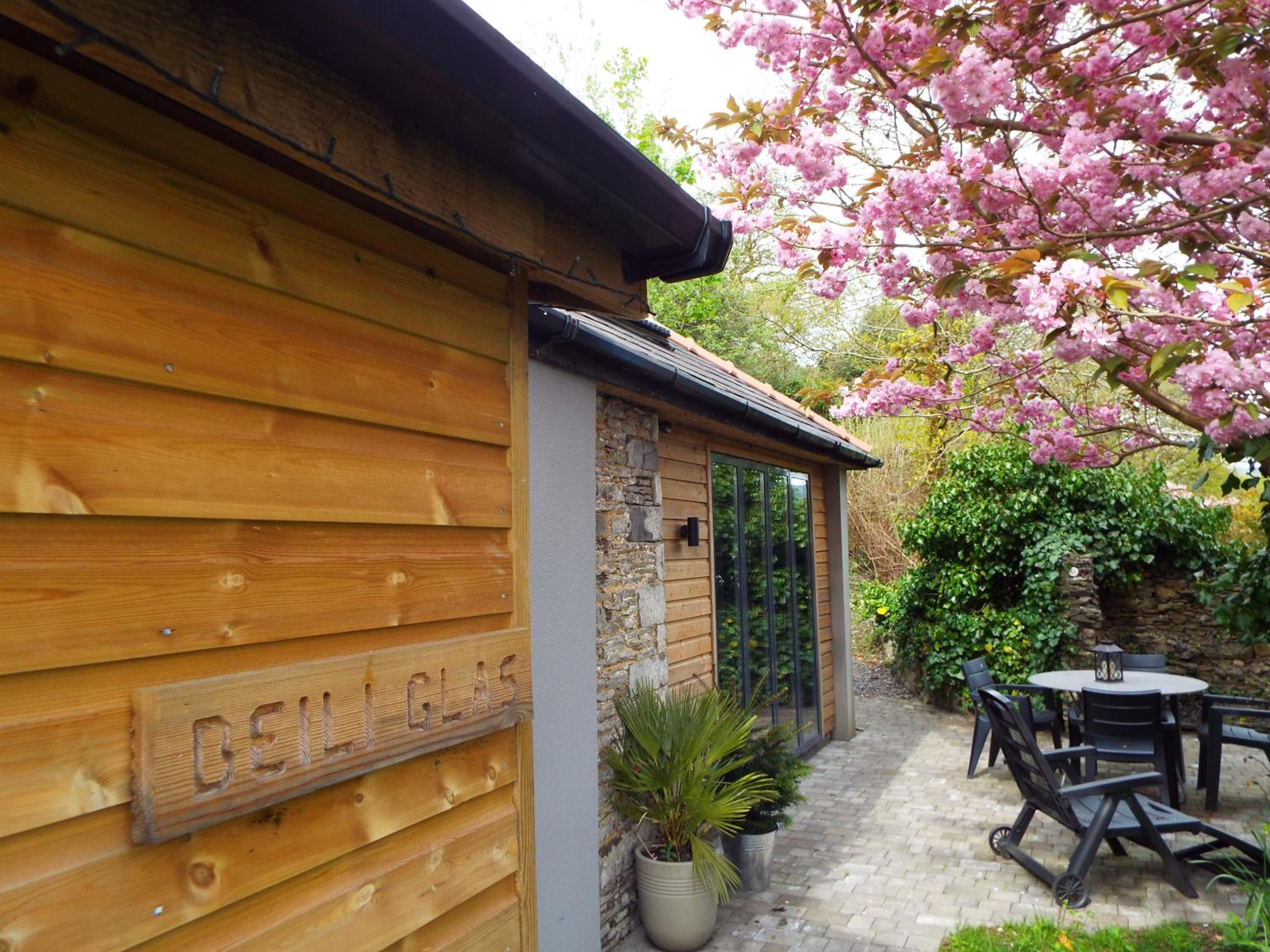 Beili Glas Cottage