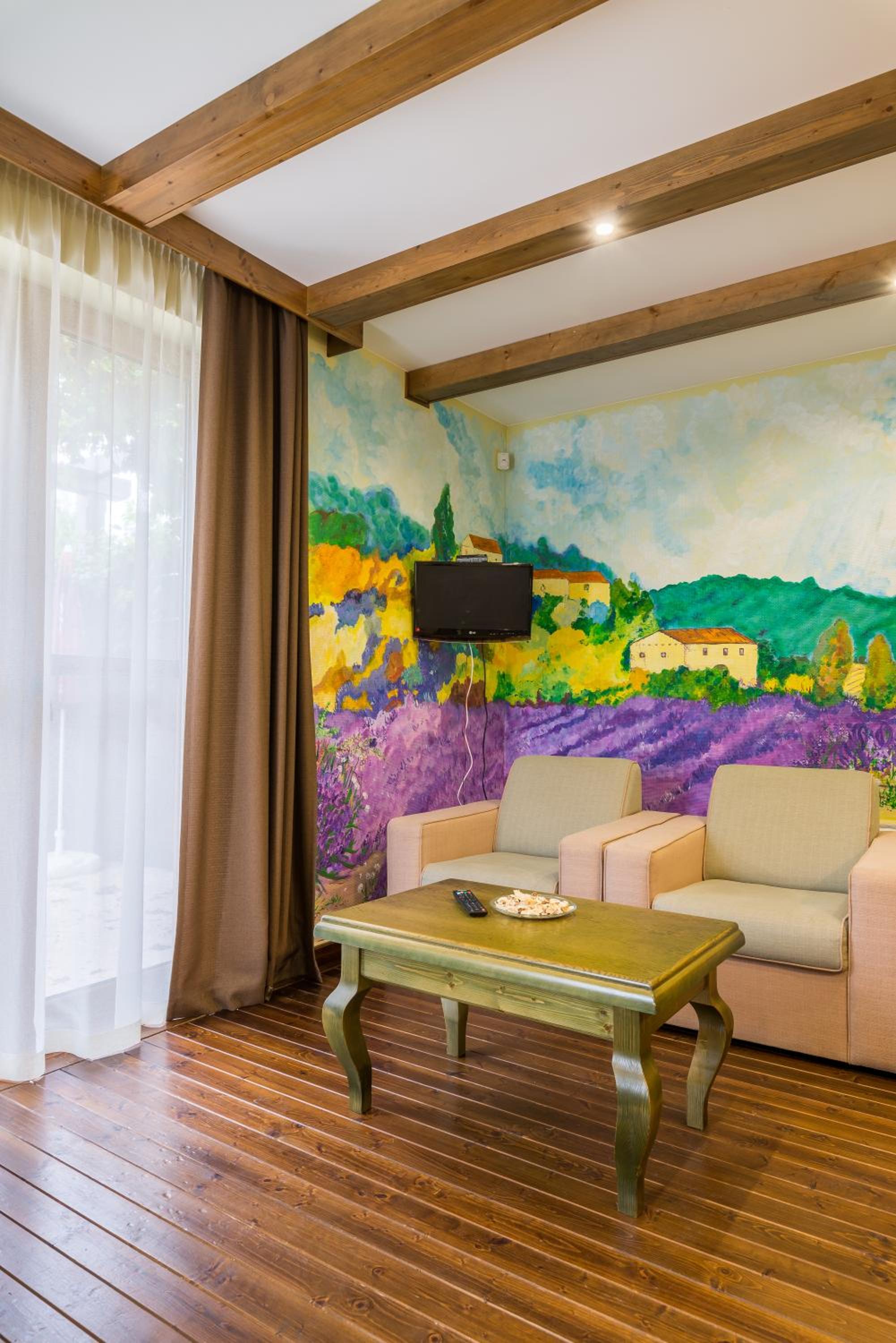 Tó apartmanházak
