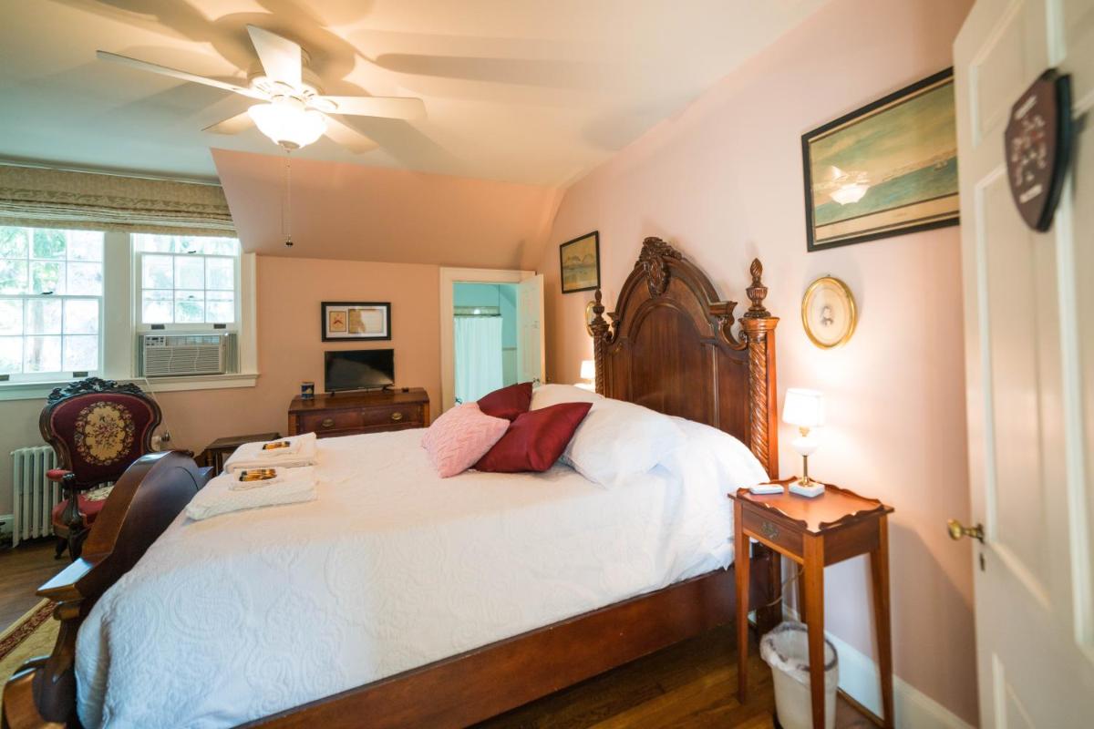 Chilton House Suites