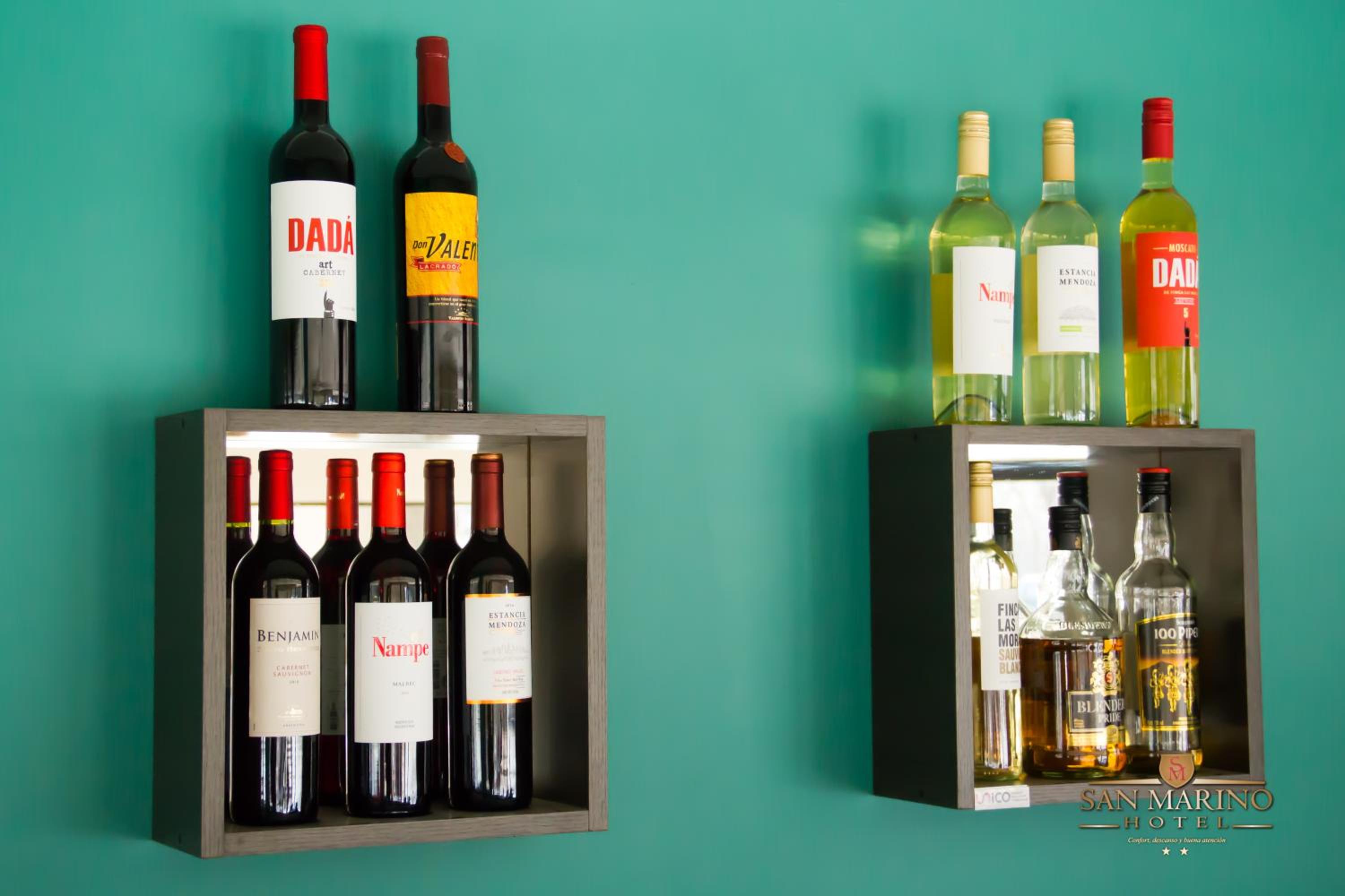 bar