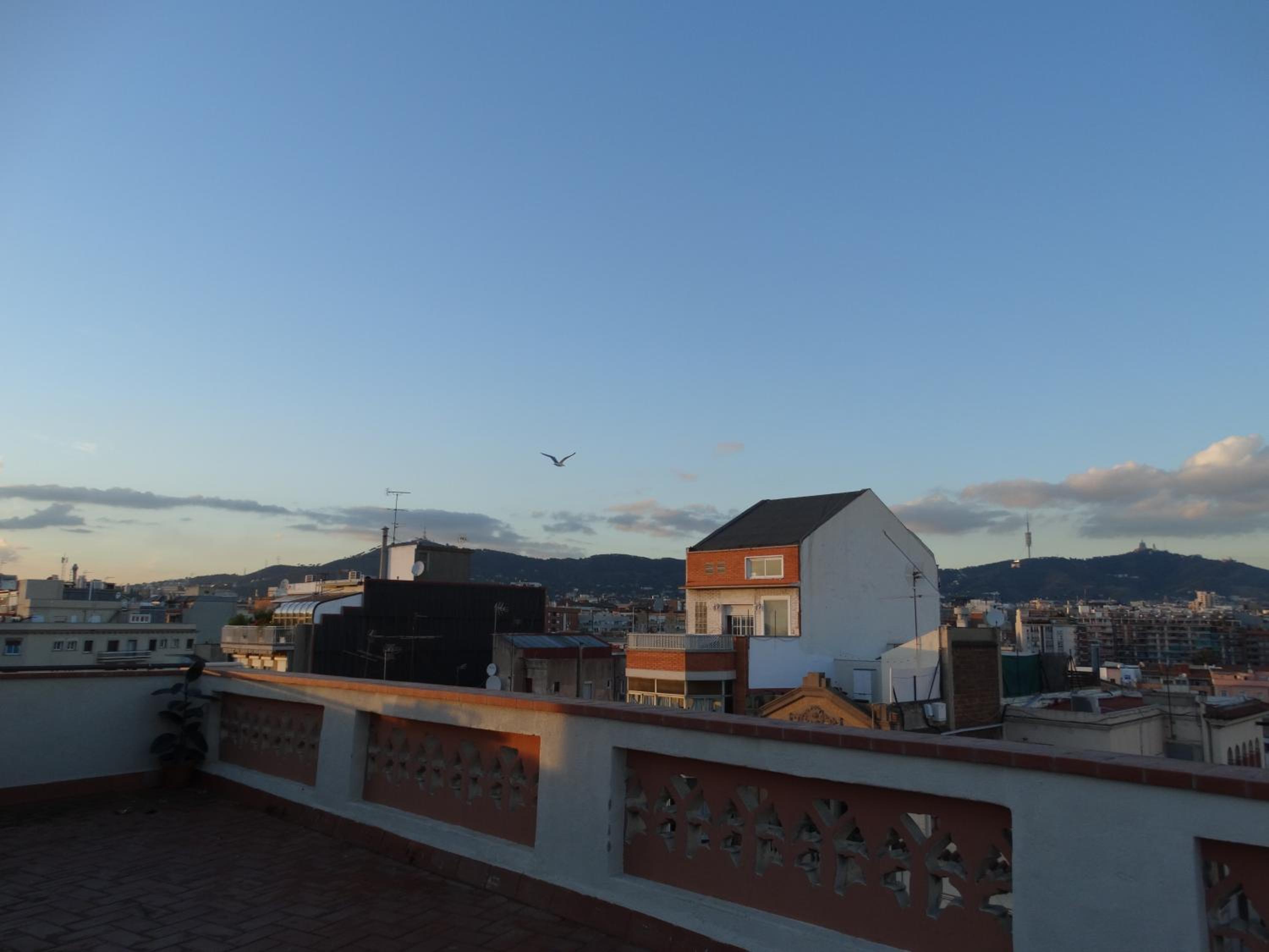 Feel at Sants Apartments