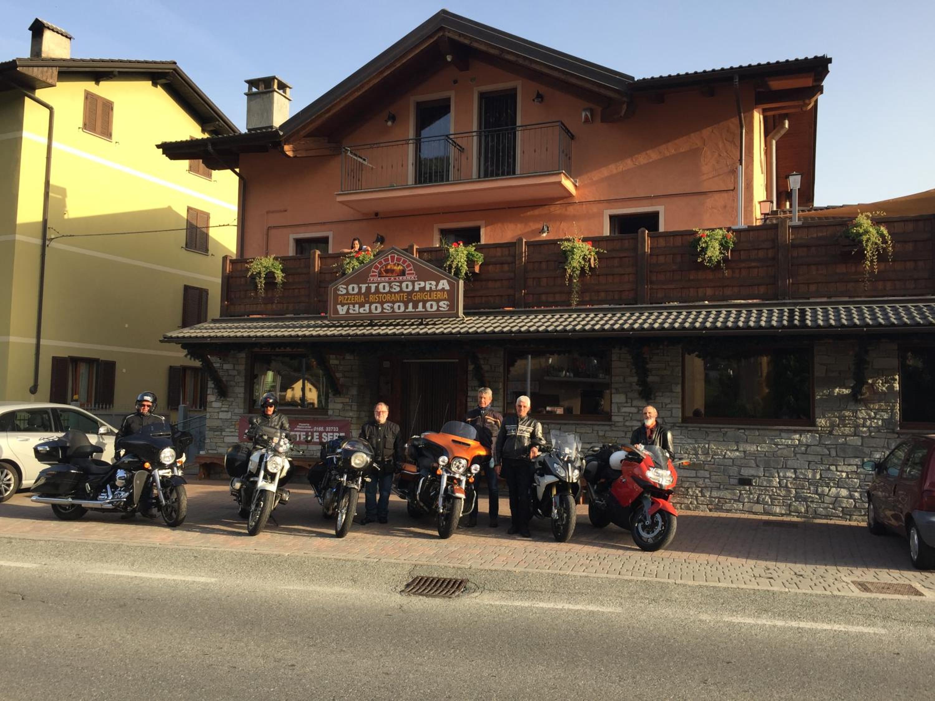 Sottosopra Alps Apartments & Rooms Ski & Bike room view 5