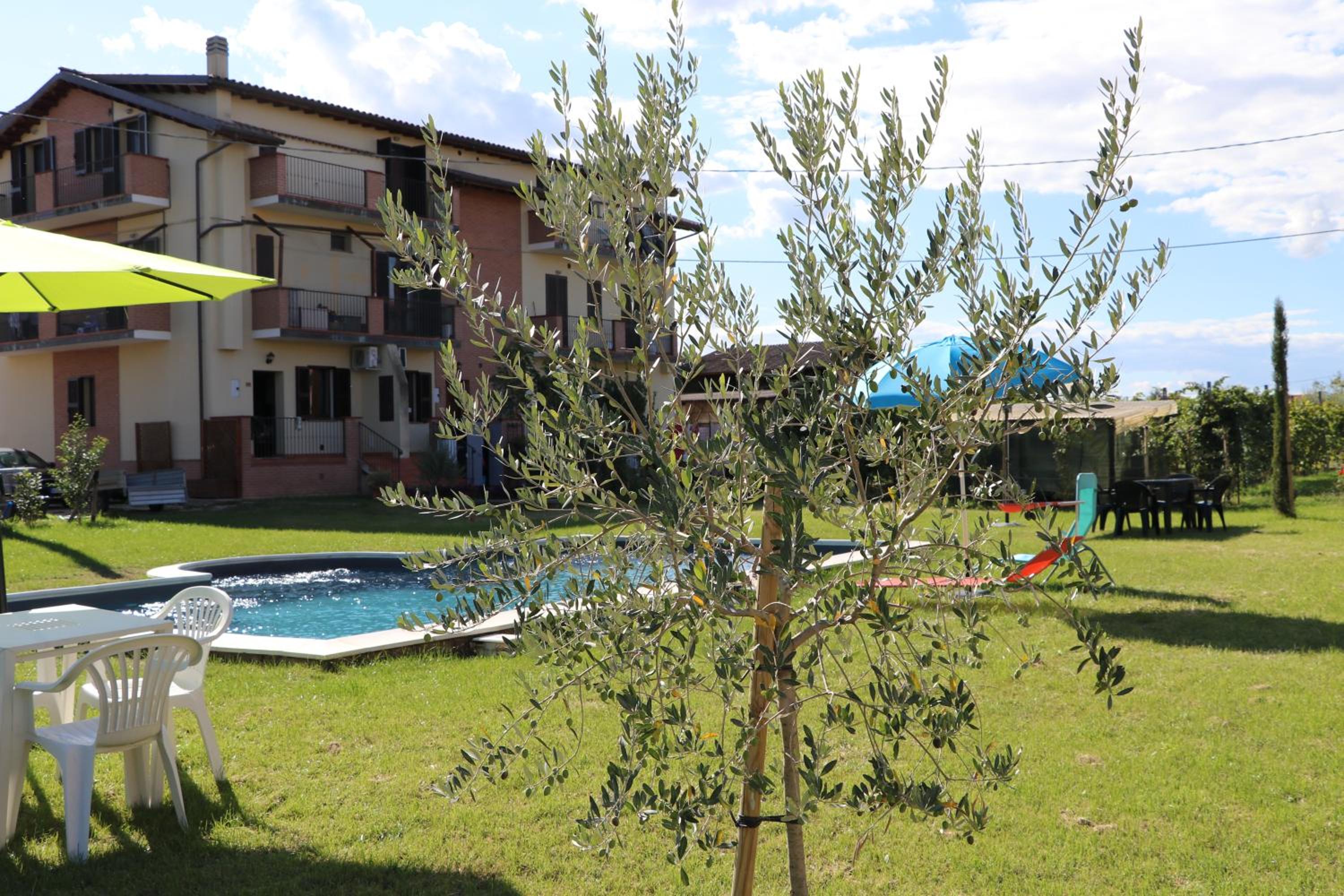 Photo 28