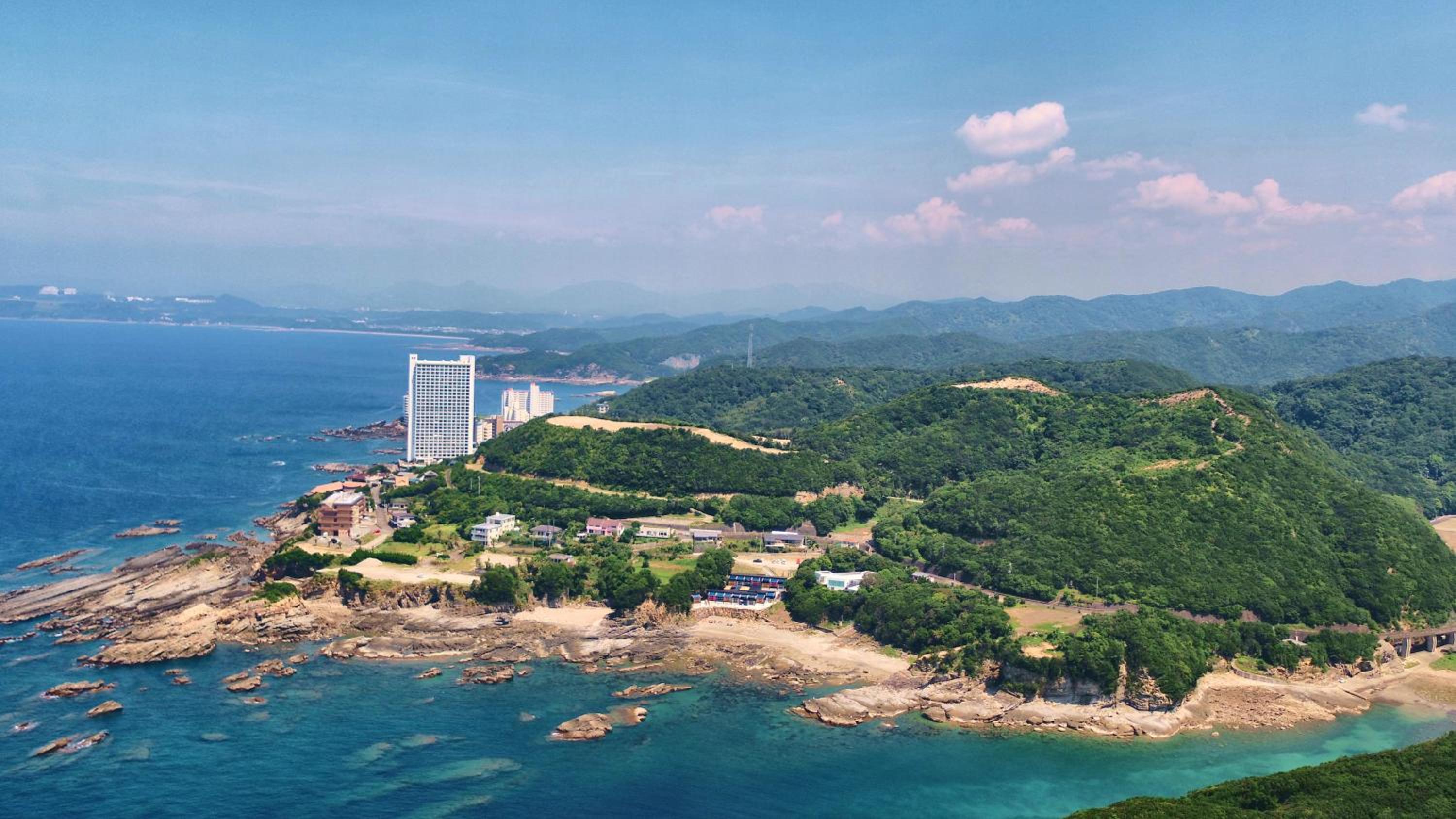 XYZ Private Spa and Seaside Resort