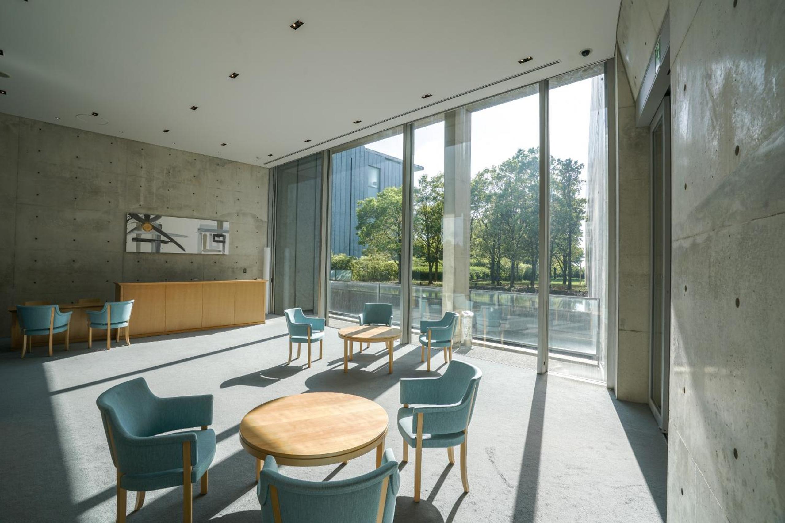 SETOUCHI RETREAT by Onko Chishin