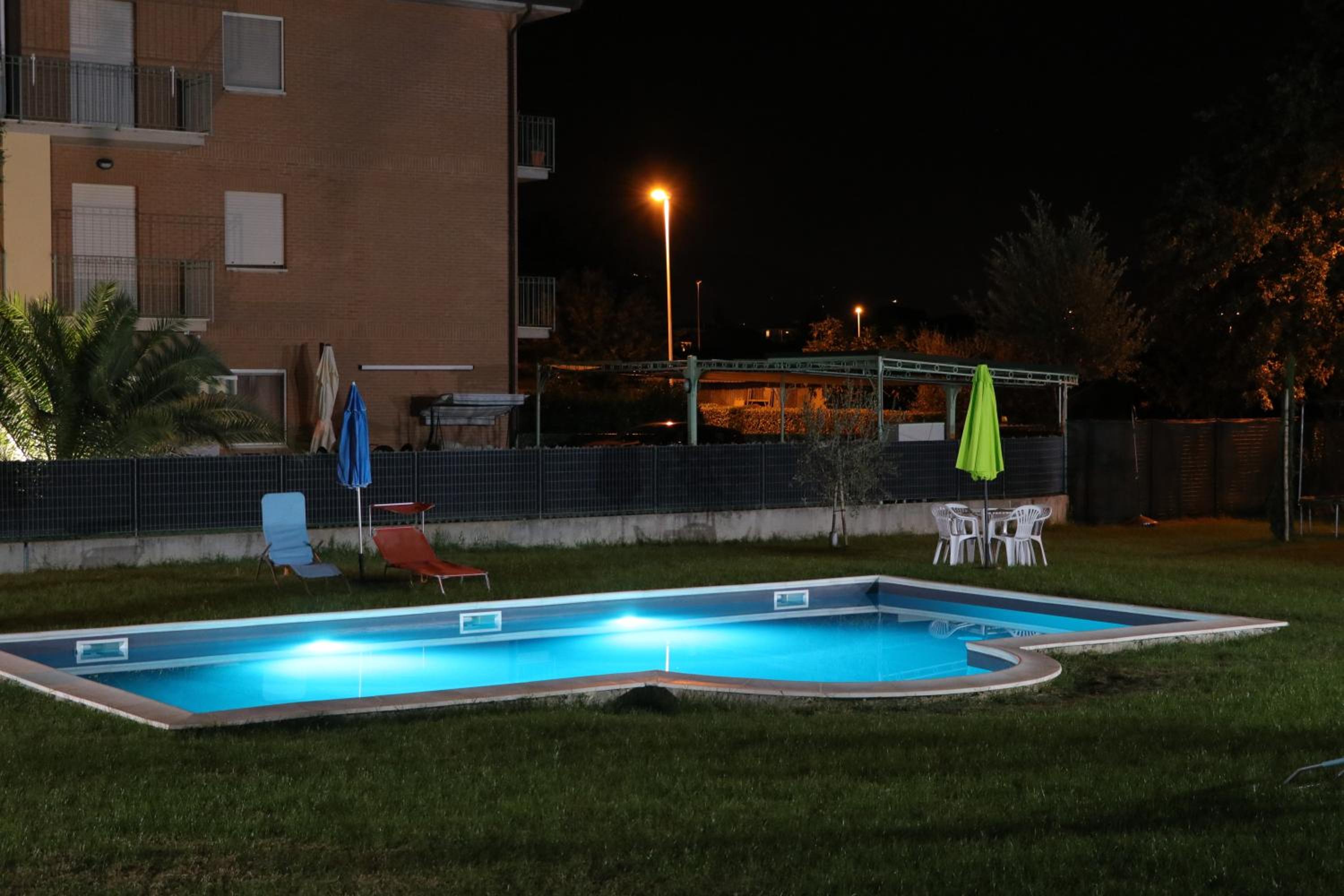 Photo 44