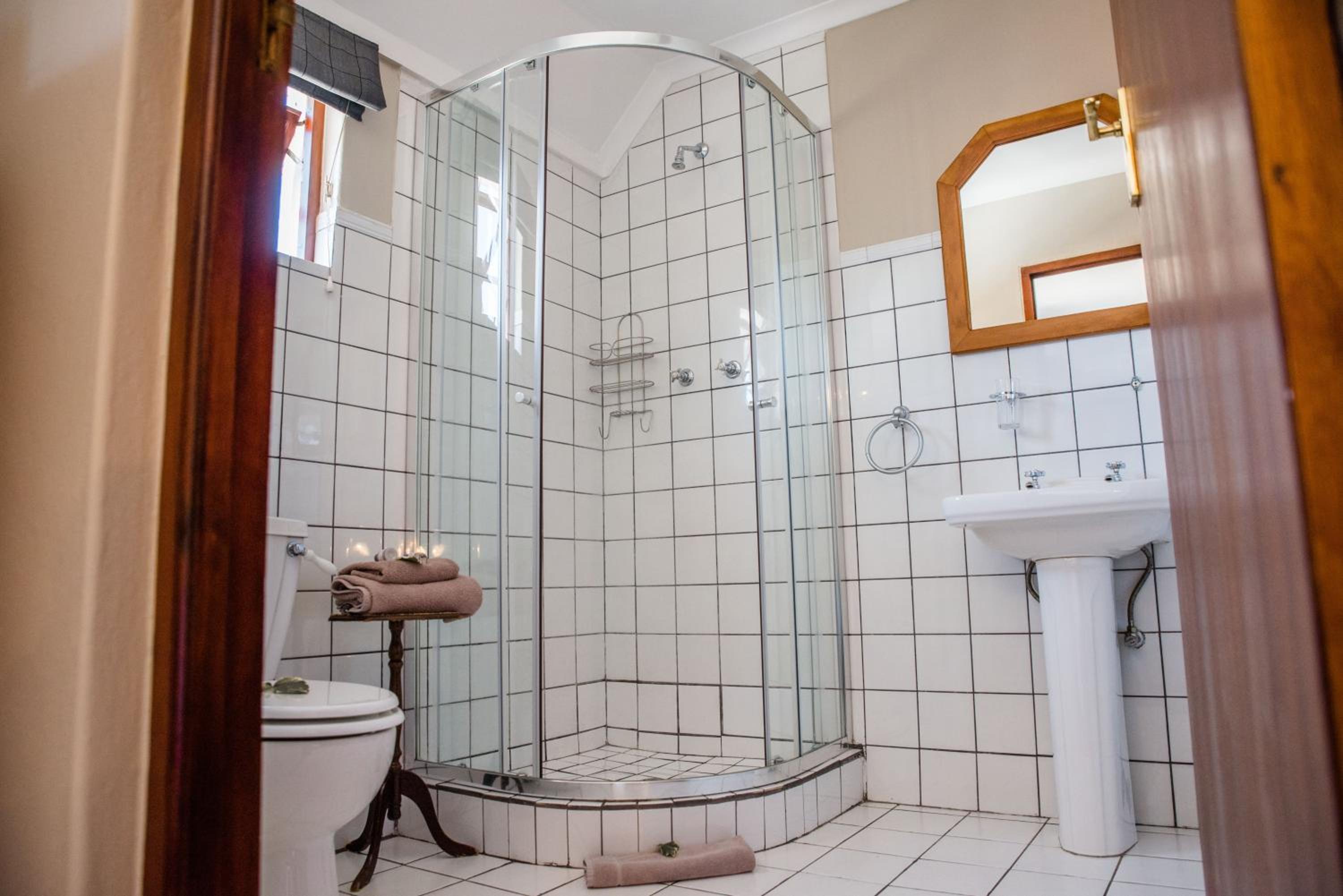 5th Avenue Gooseberry Guest House
