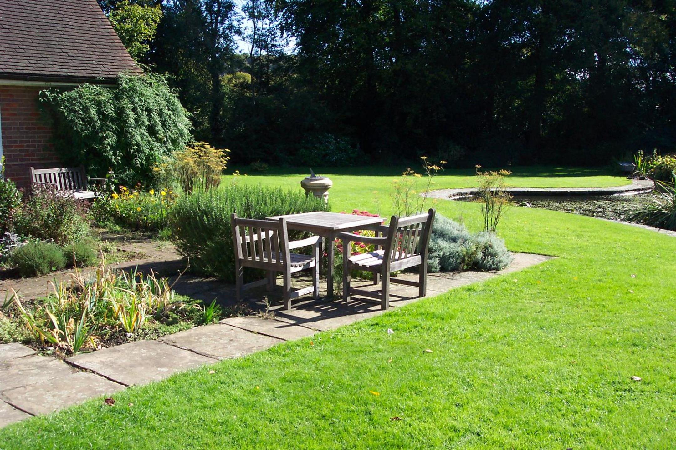 Mayertorne Cottage view 4