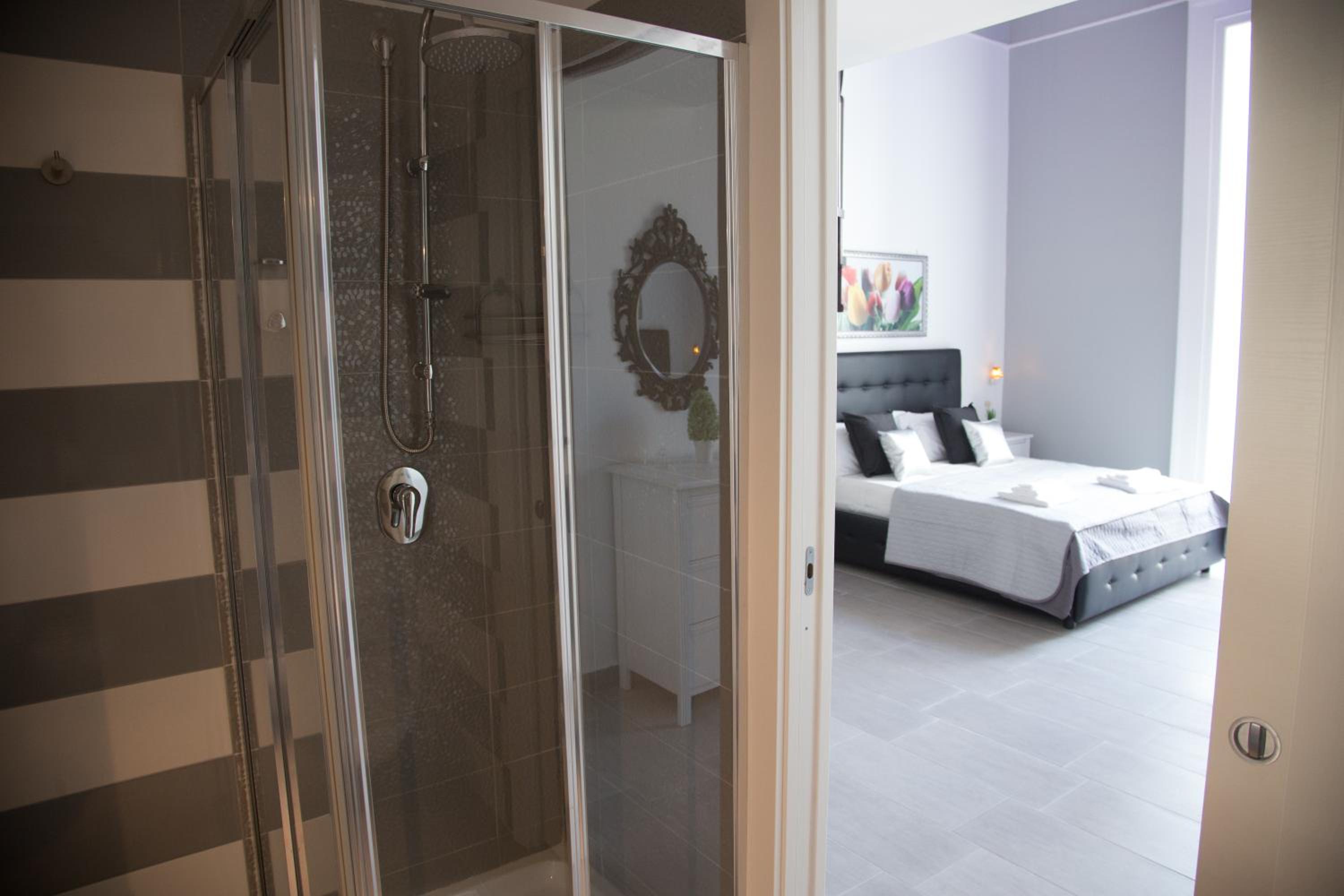 Vesuvius Luxury Suites
