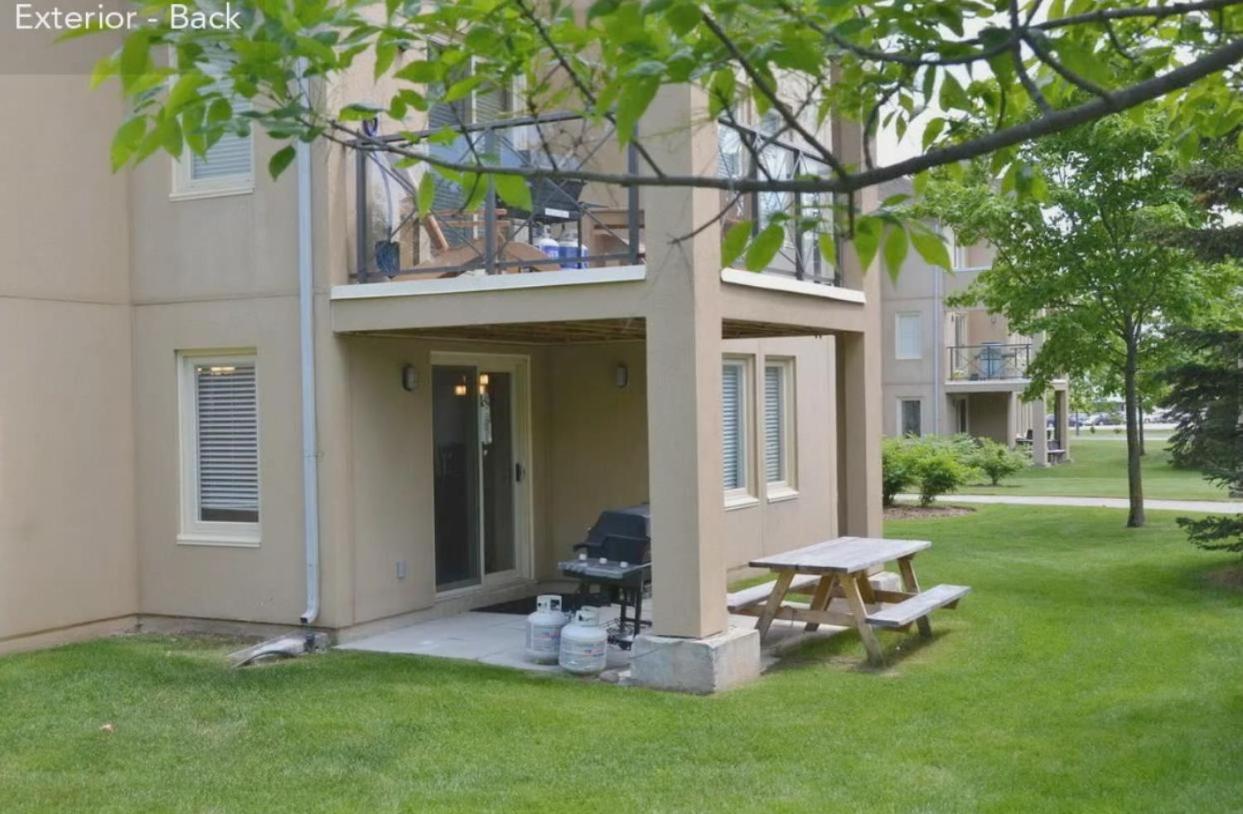 Large modern ground floor condo at Mountain Walk