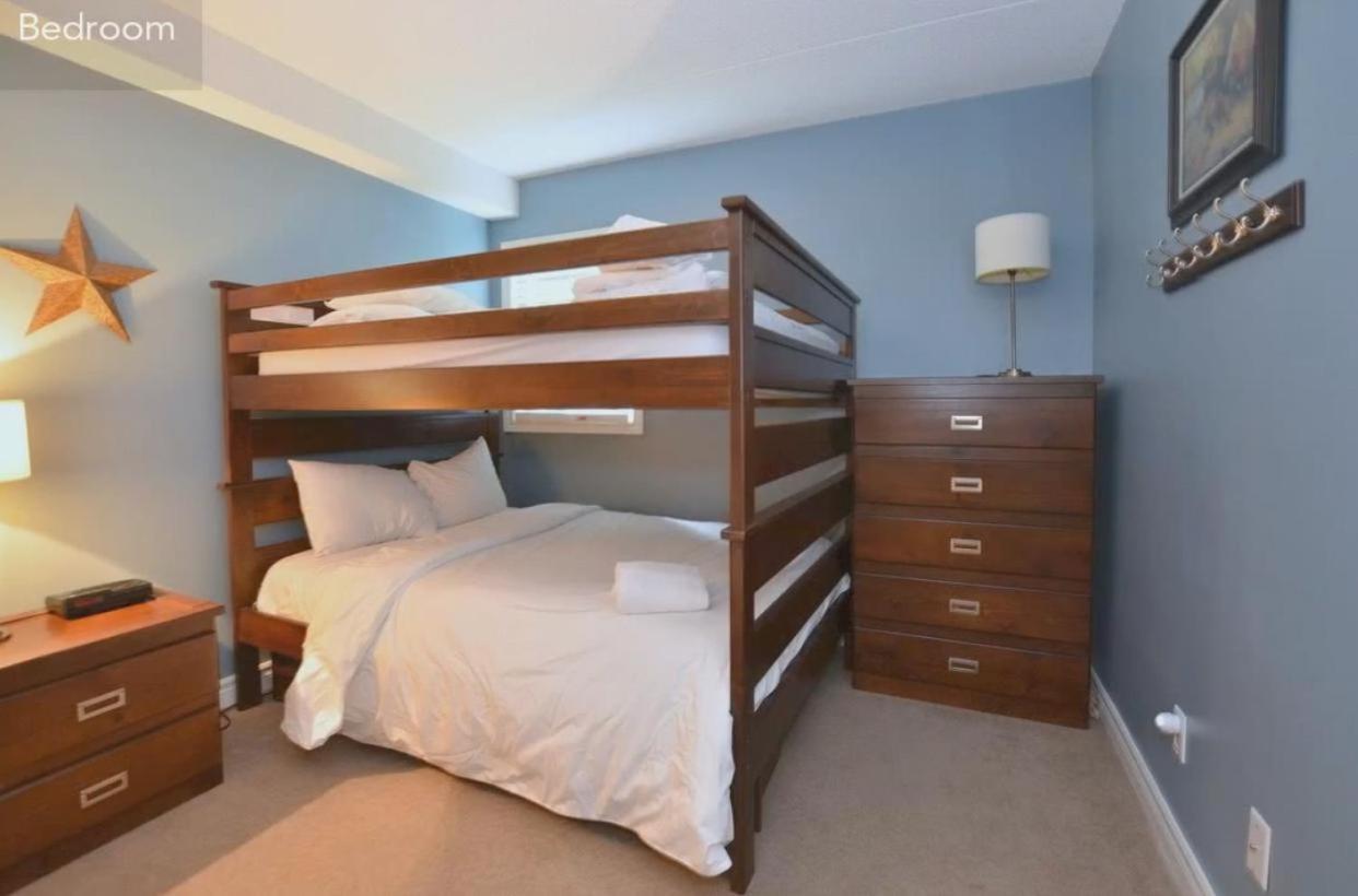 Large modern ground floor condo at Mountain Walk