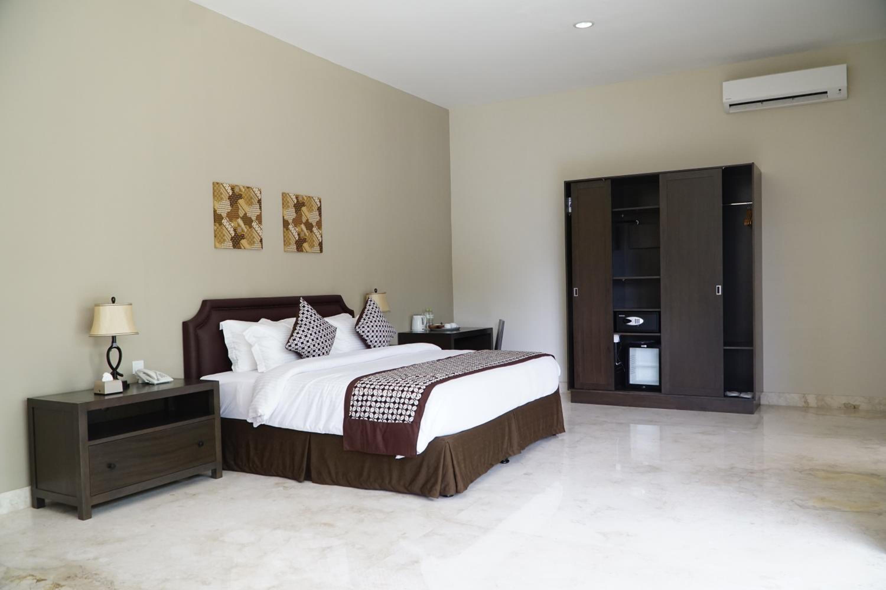 Arainn Bed & Breakfast Tretes Prigen by ecommerceloka view 4
