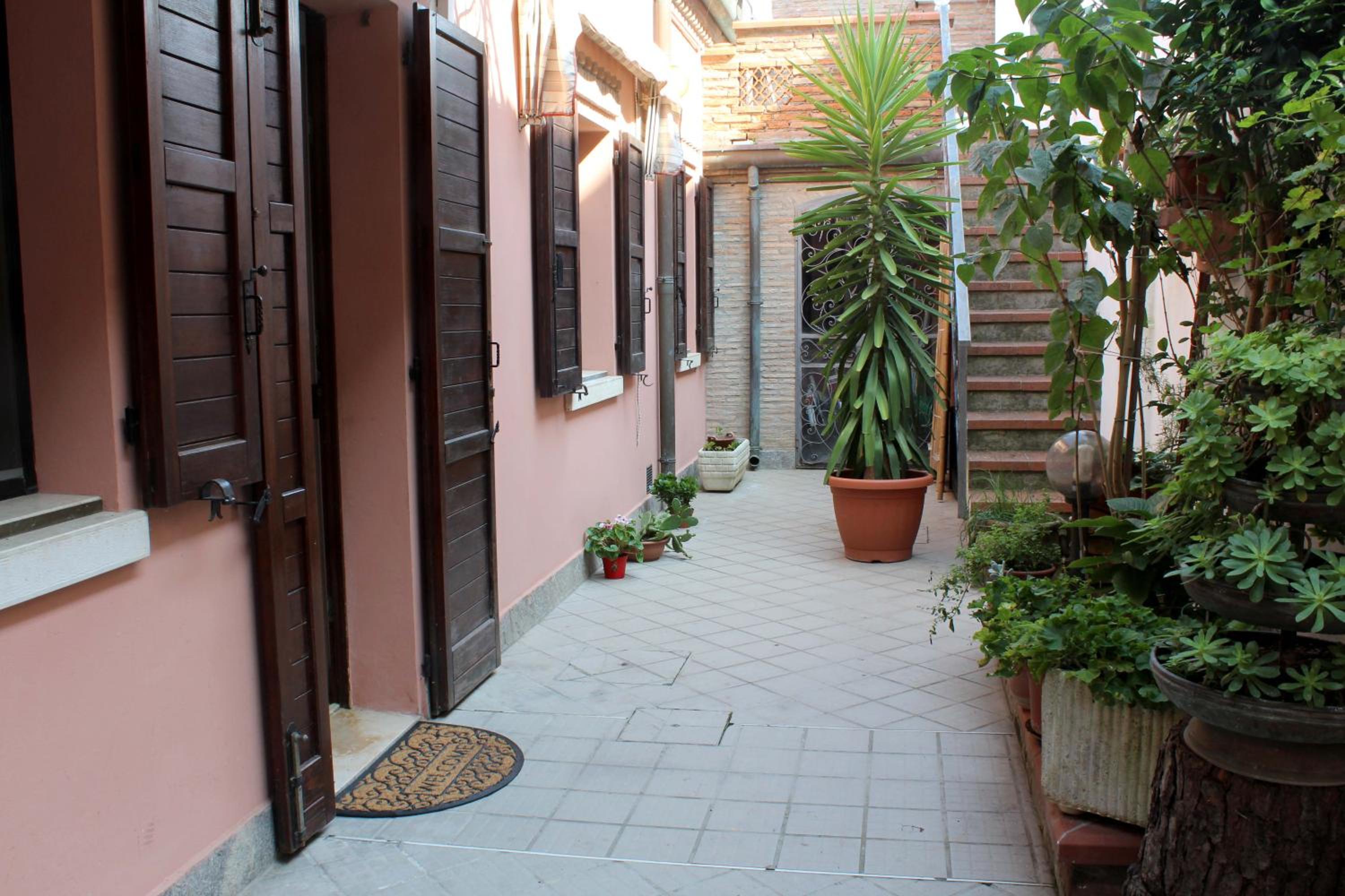 Porta del Carmine view 5