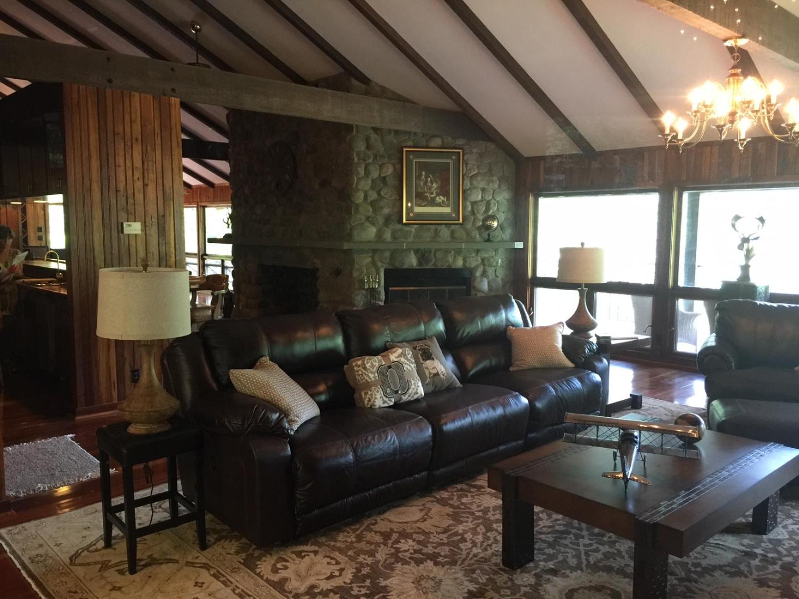 The Lodge in Sugar Hollow view 5