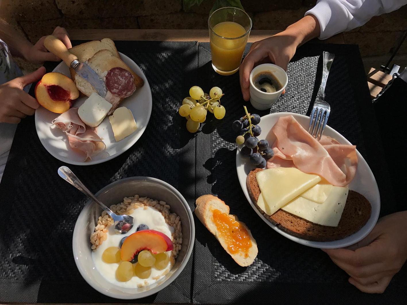 dining