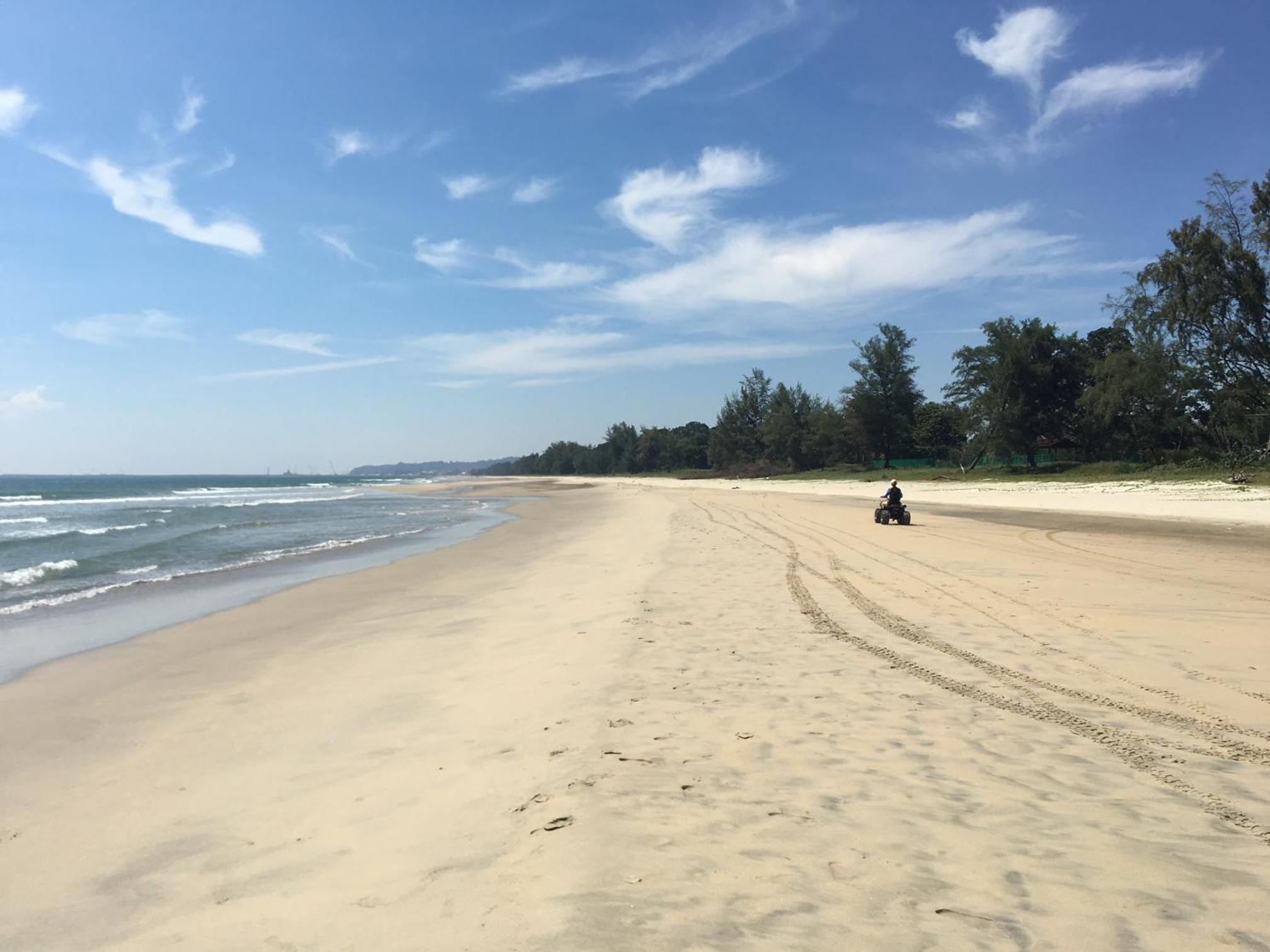 Samsuria Beach Apartment photo 4