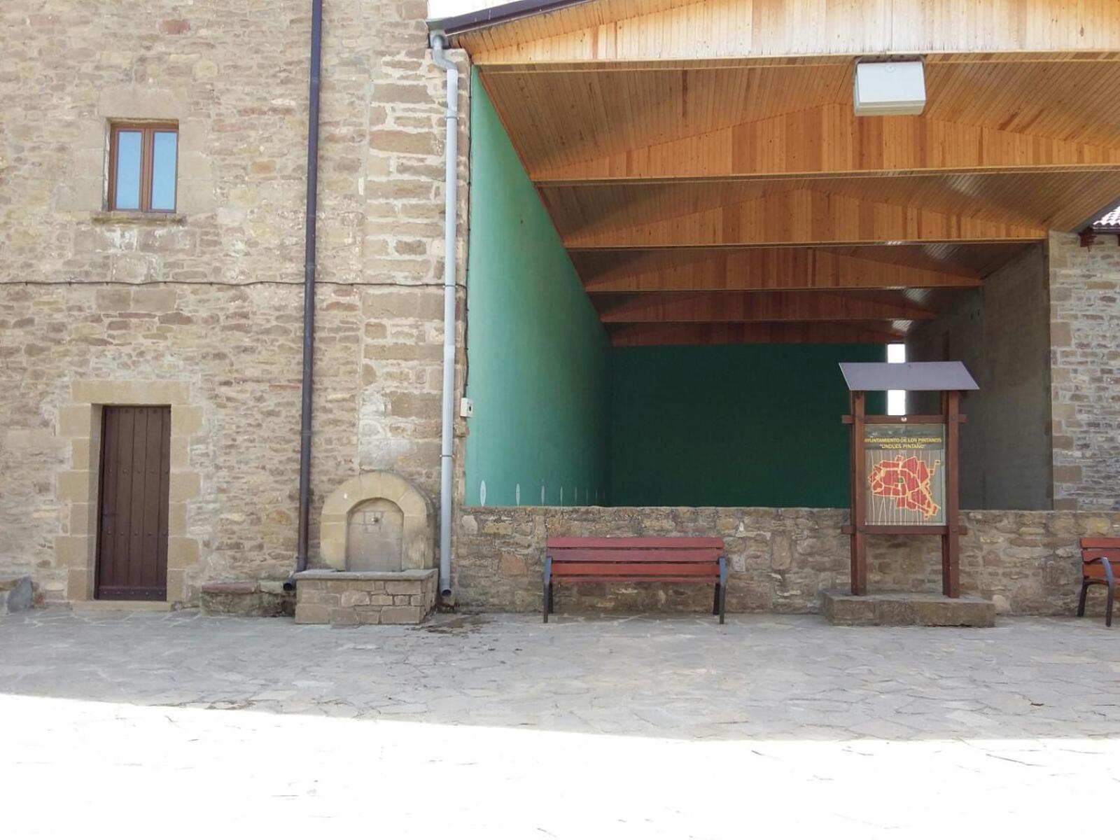 Photo 6