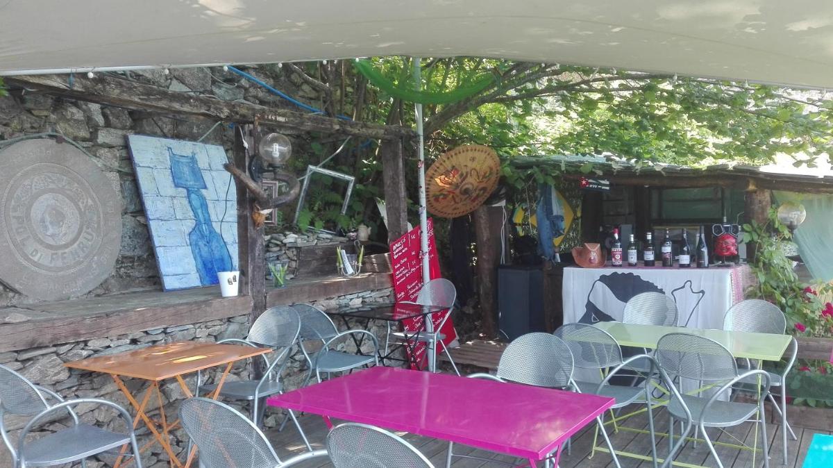 Photo 43