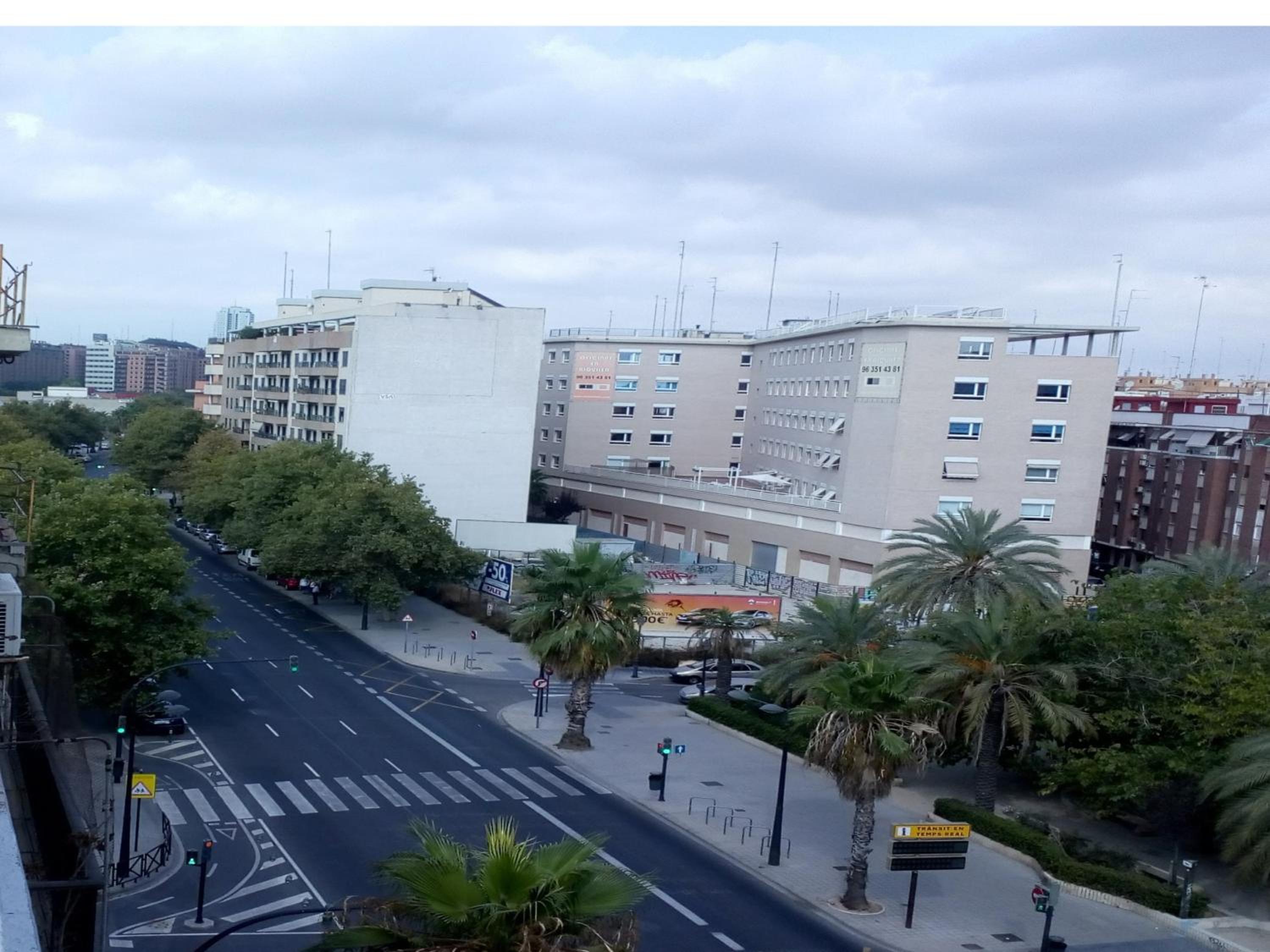 Valencia Vacations - Apartamento La Marina Real - Property Image 11