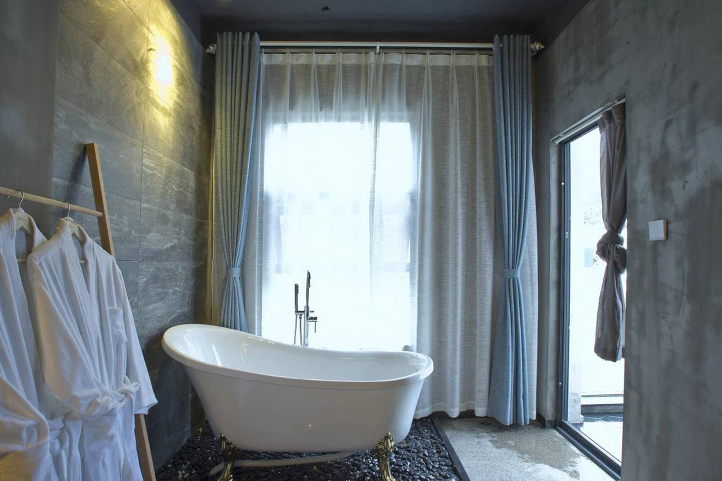 0517 Boutique Hotel