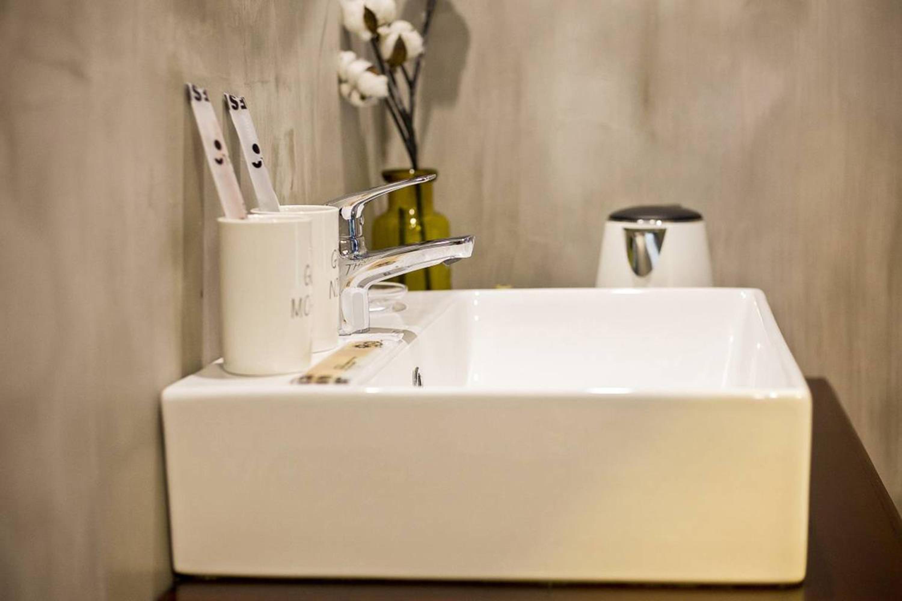 0517 Boutique Hotel