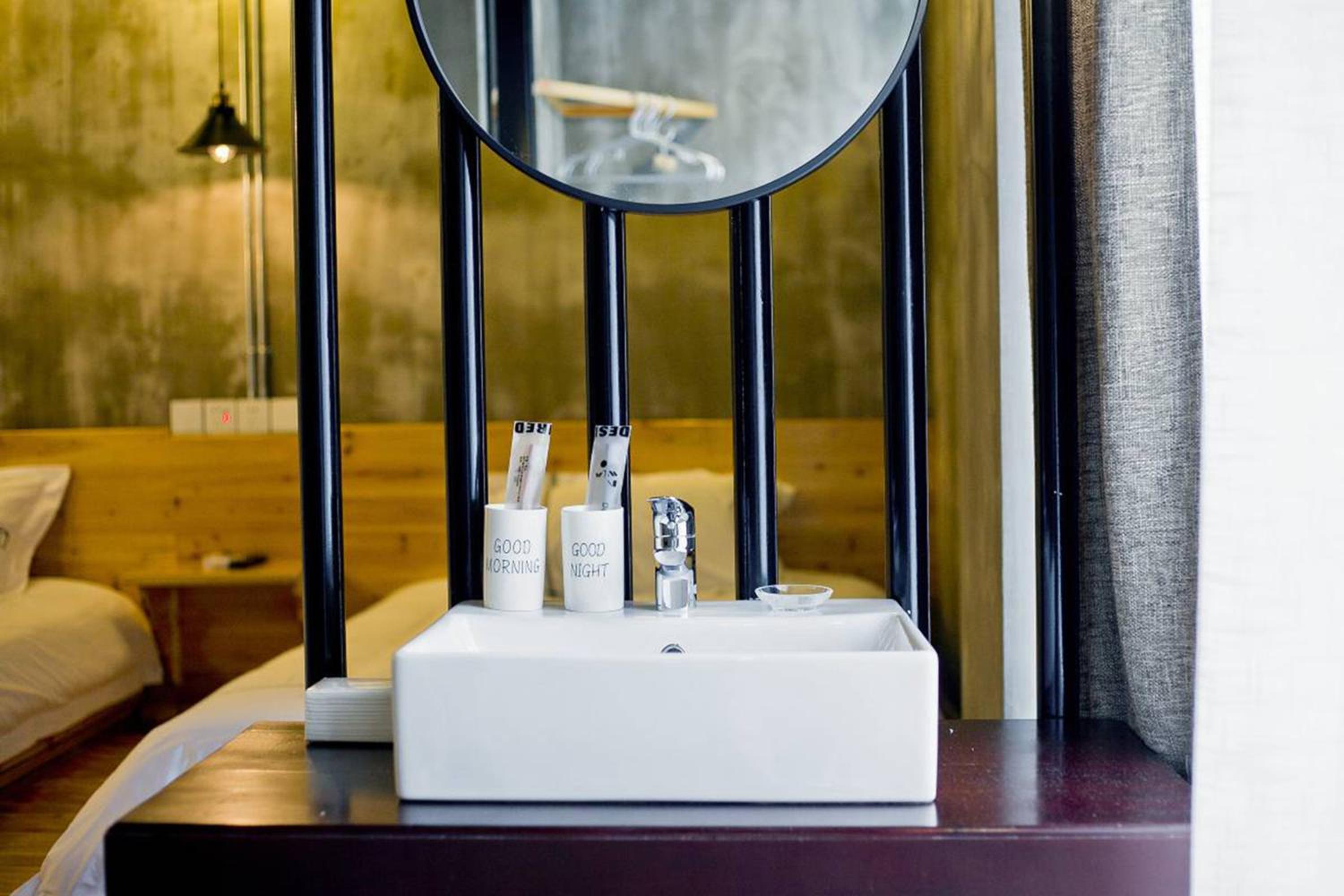 0517 Boutique Hotel