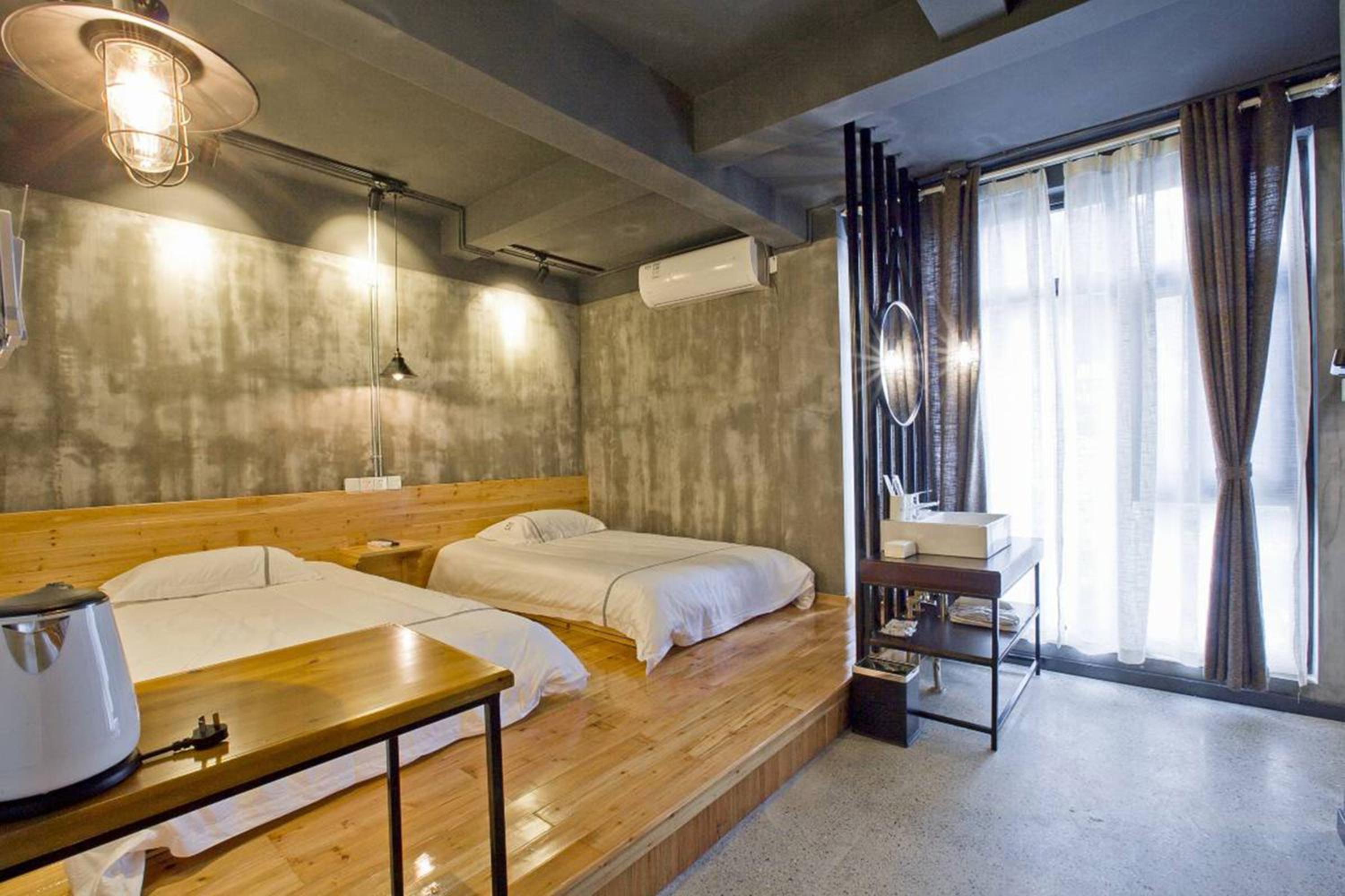 0517 Boutique Hotel