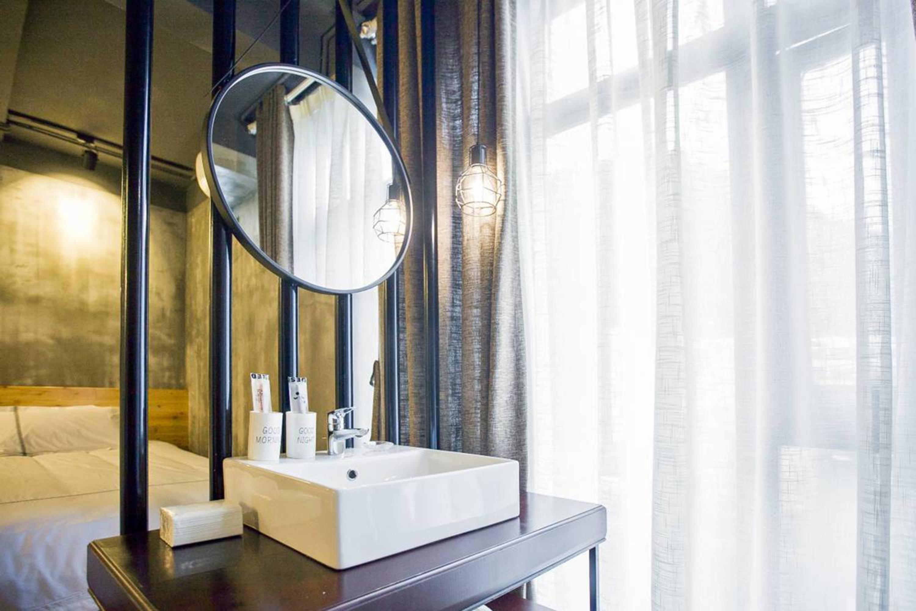 0517 Boutique Hotel