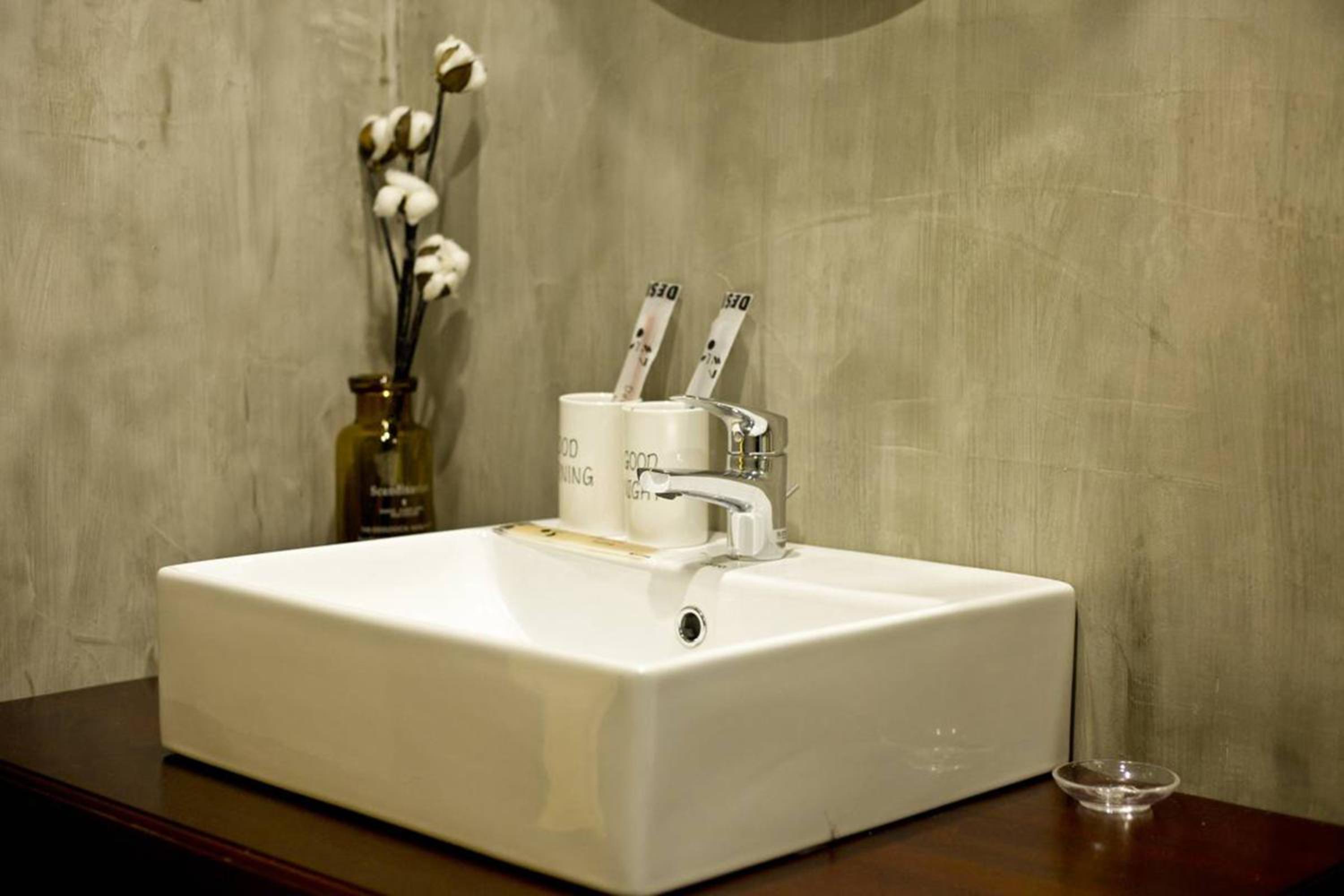 0517 Boutique Hotel