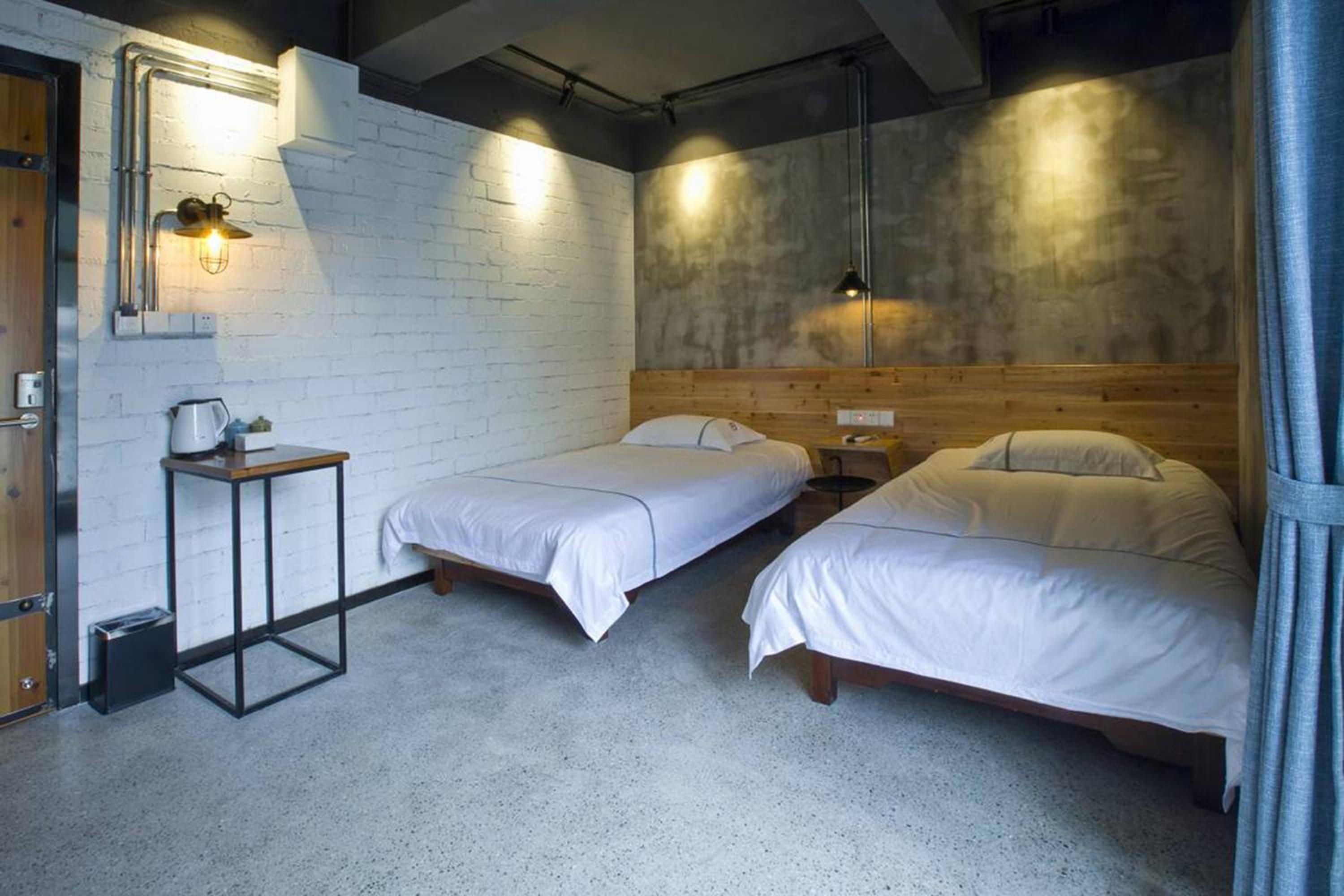 0517 Boutique Hotel