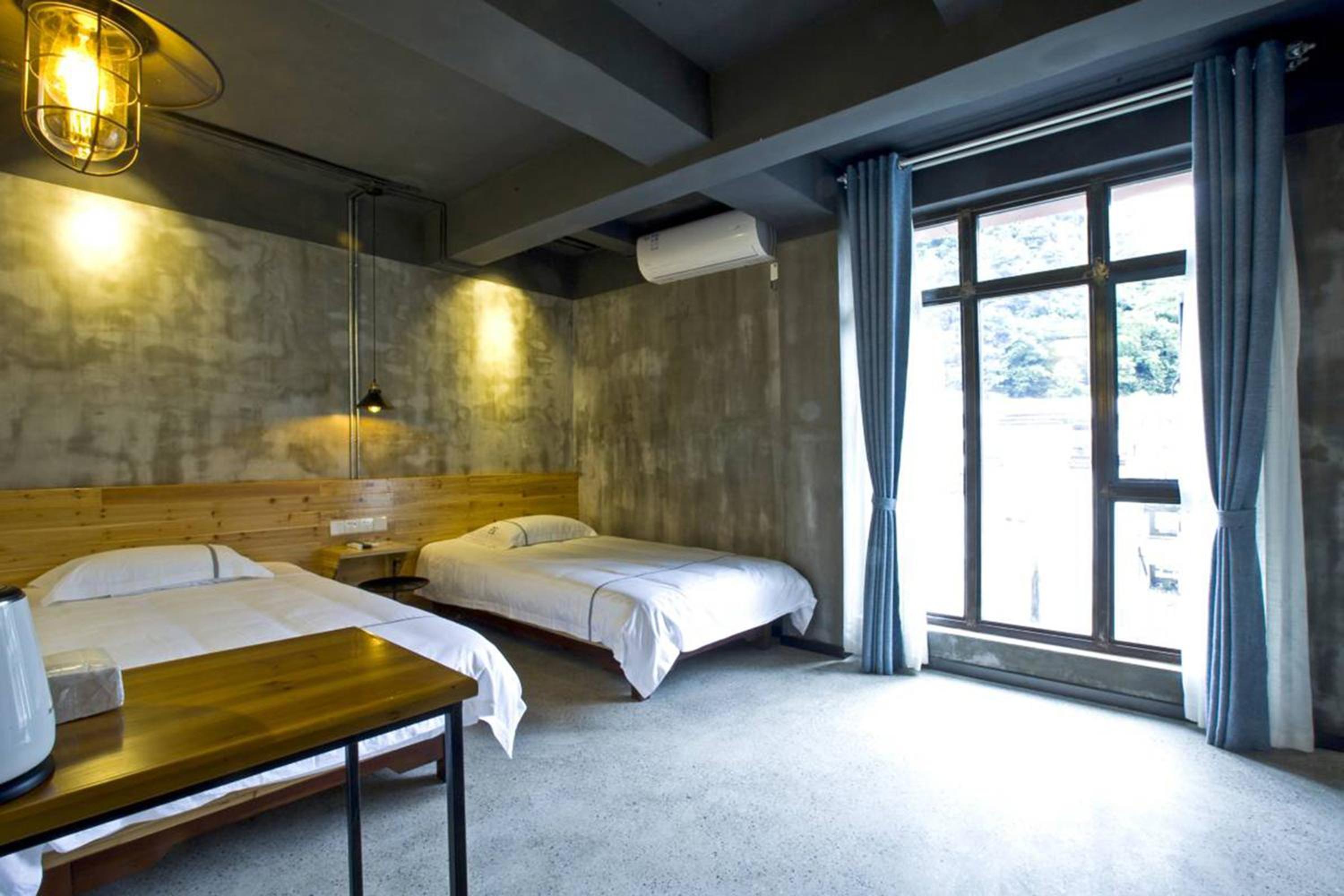 0517 Boutique Hotel