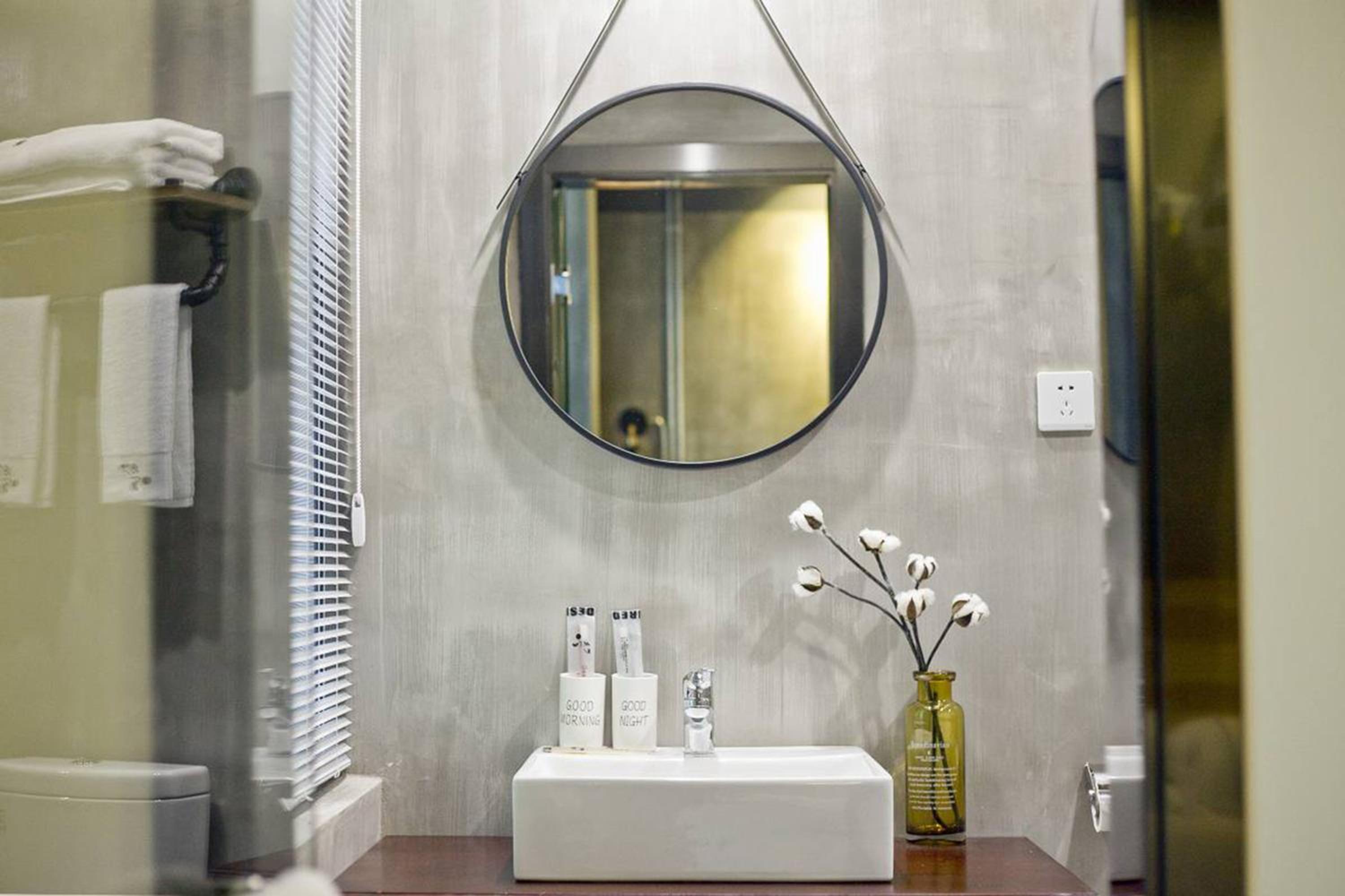 0517 Boutique Hotel