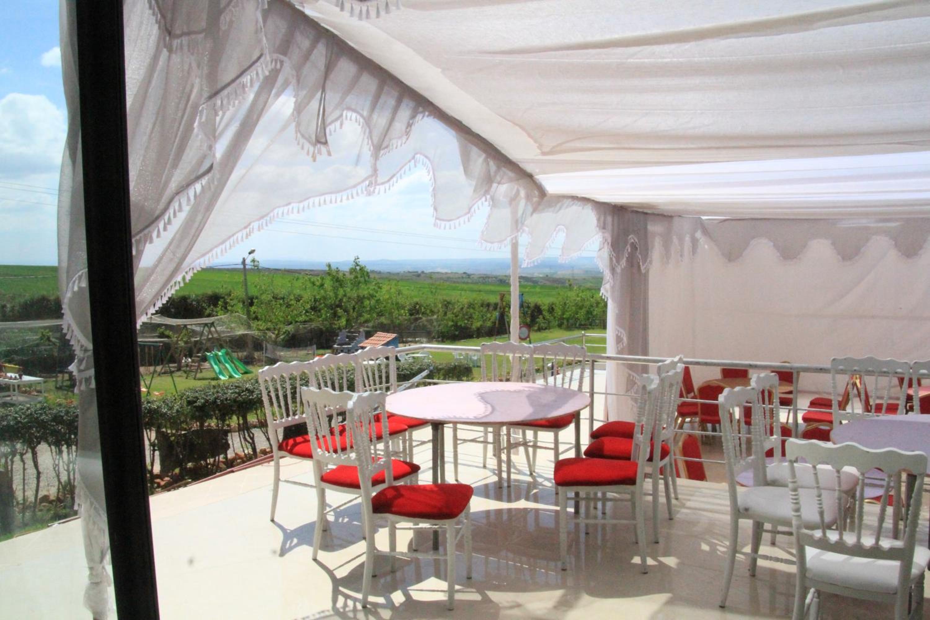 meeting & event spaces