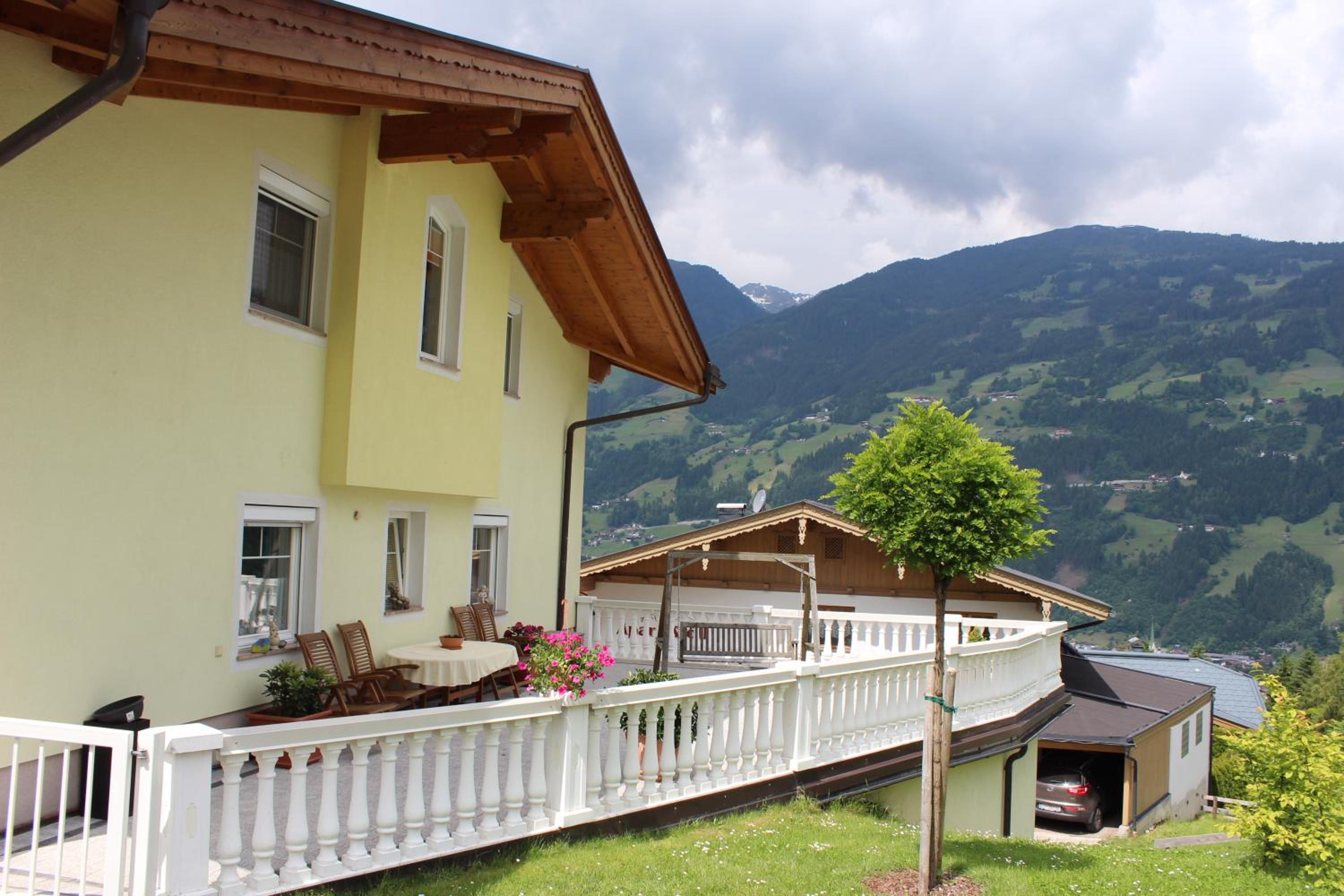 Apart Silvana view 3