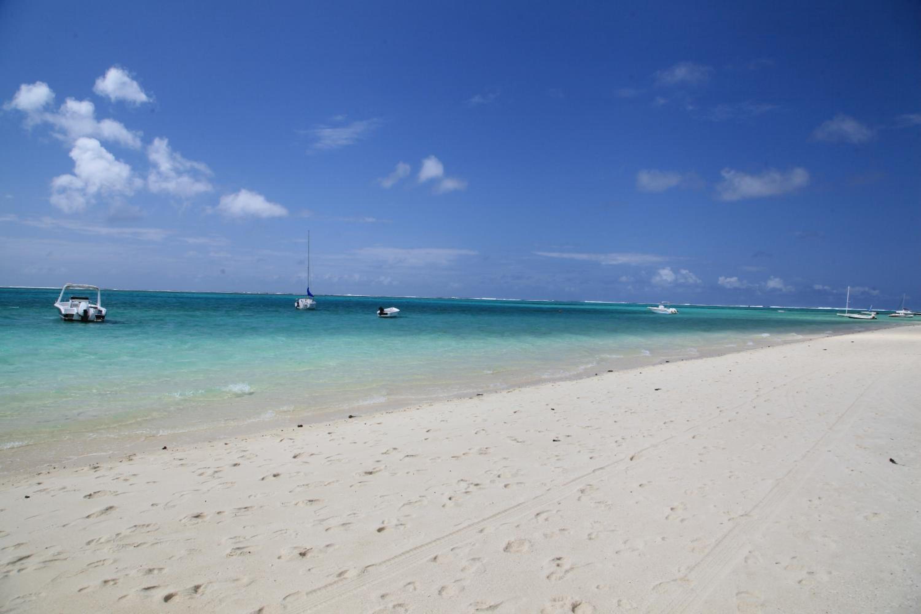 Paradise Beach Luxury Beachfront Apartment Pointe d'Esny, photo 17