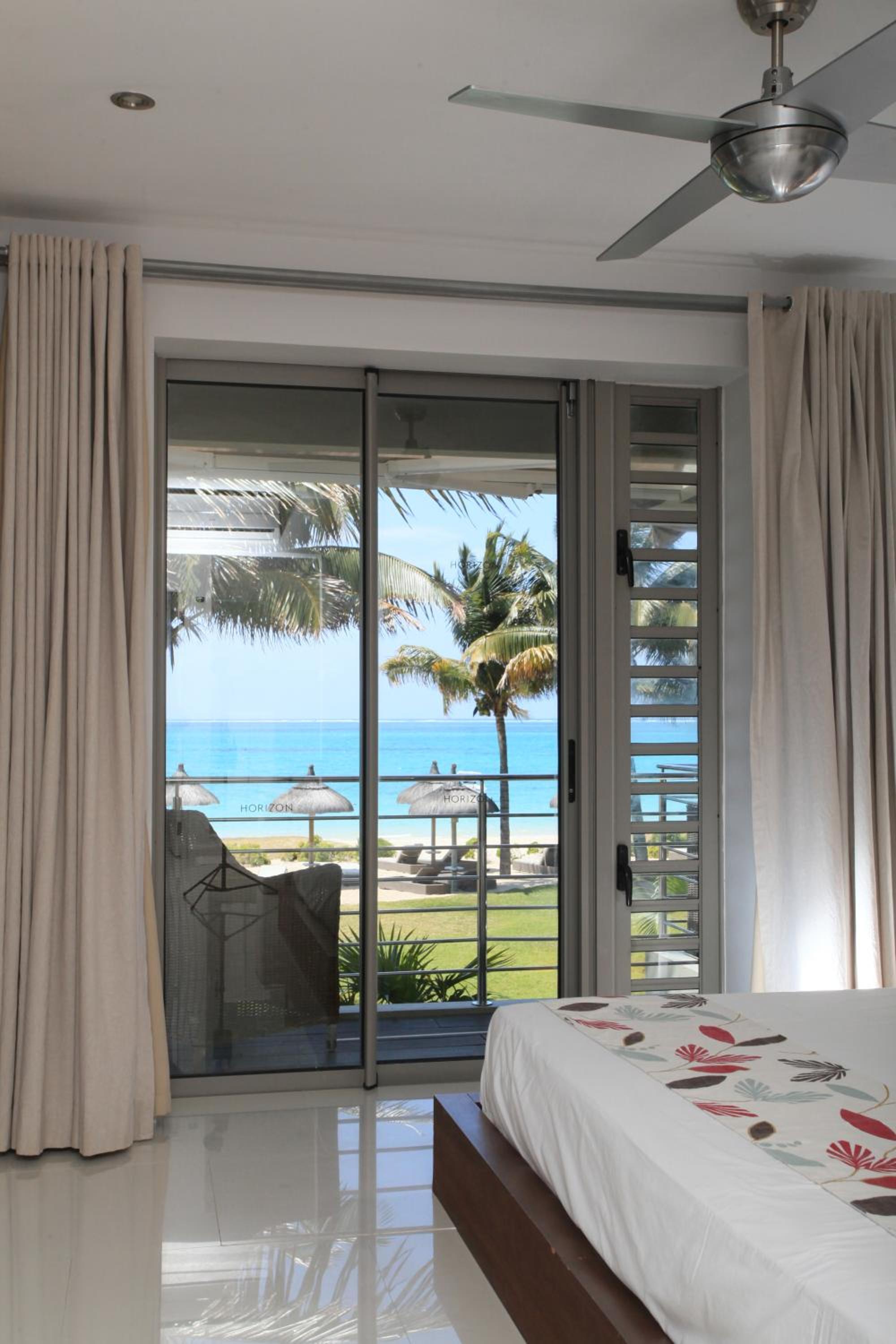 Paradise Beach Luxury Beachfront Apartment Pointe d'Esny, photo 43