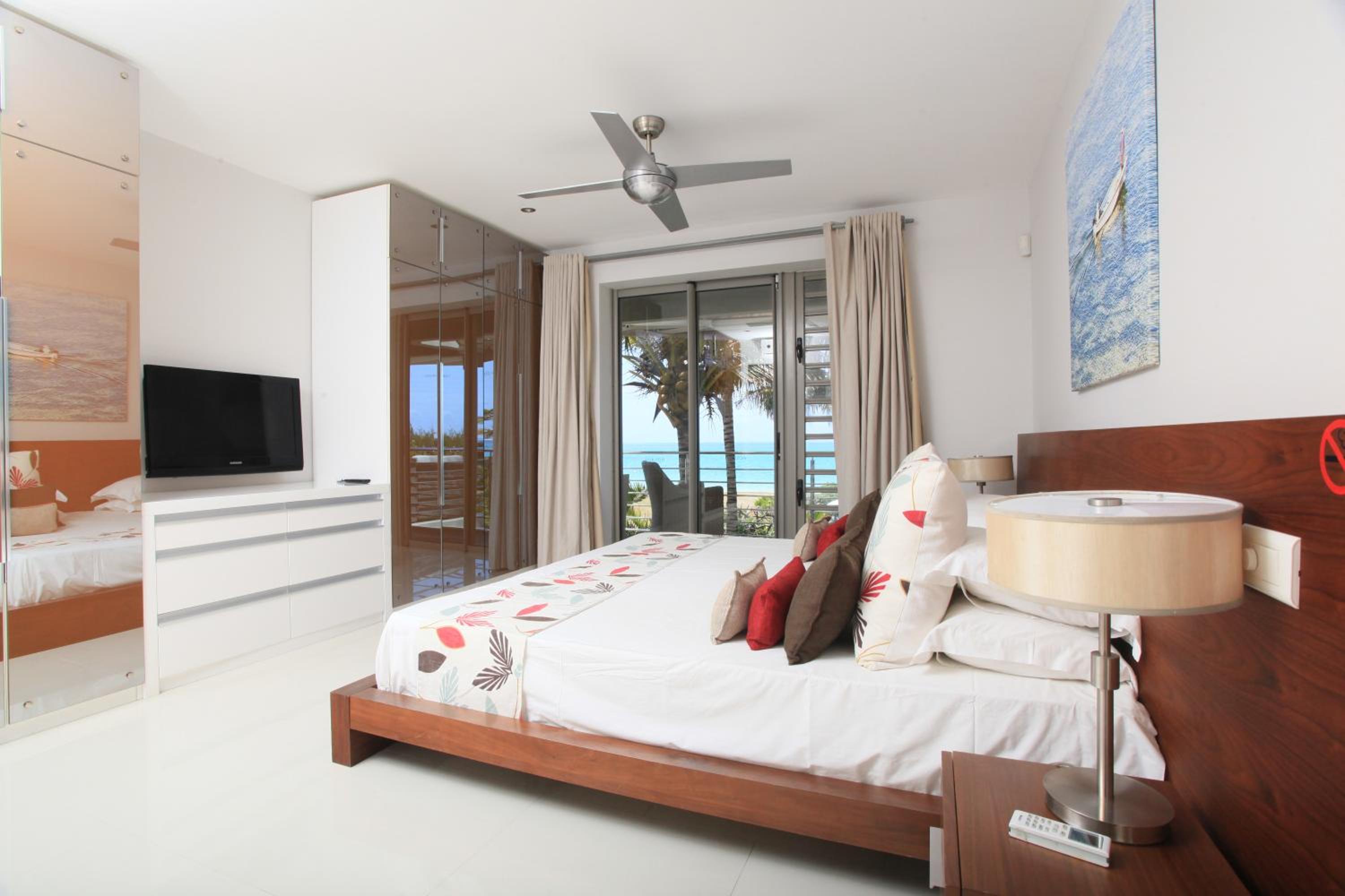 Paradise Beach Luxury Beachfront Apartment Pointe d'Esny, photo 20