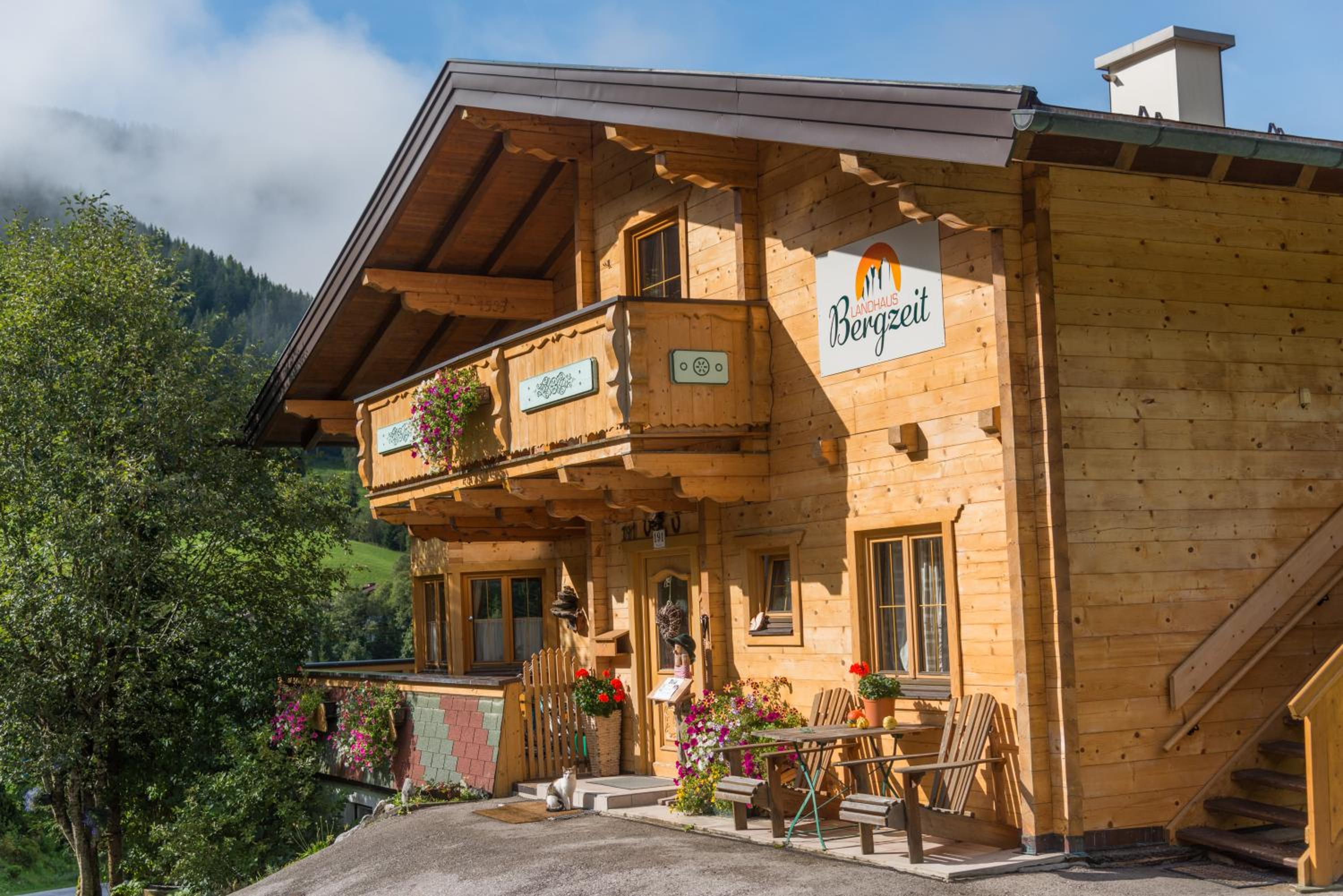 Landhaus Bergzeit view 3